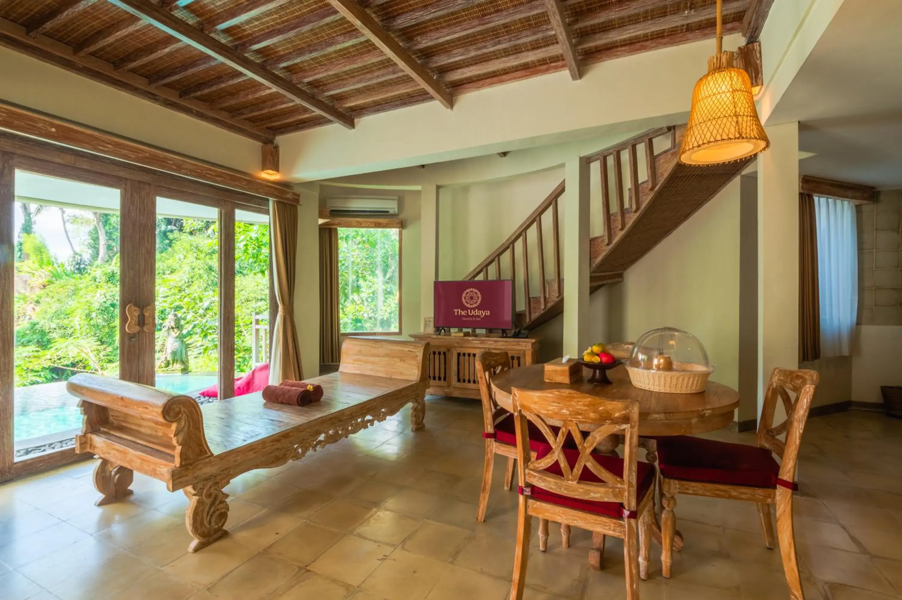 Living room, Dining Area in The Udaya Resorts and Spa