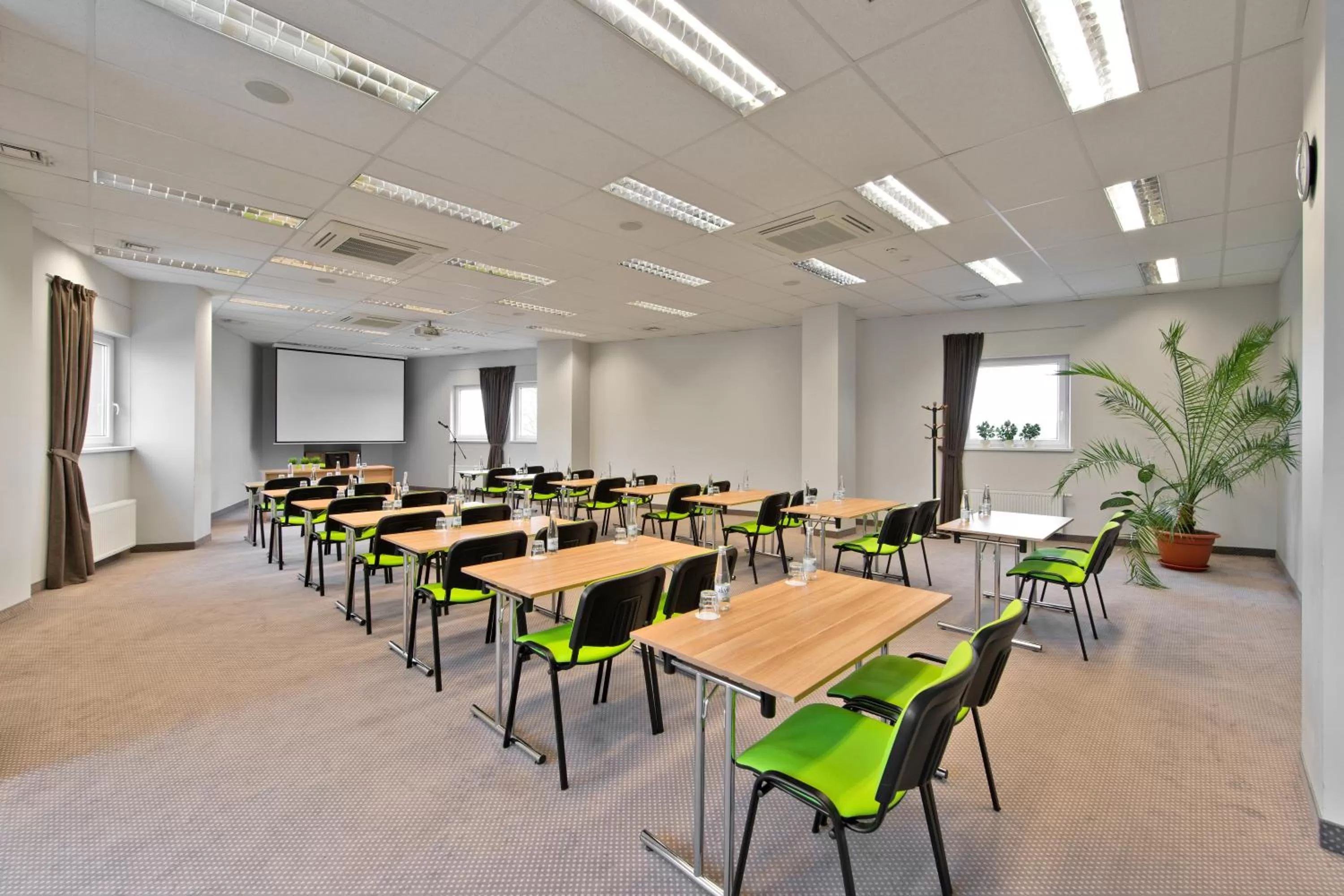 Business facilities in Green Vilnius Hotel