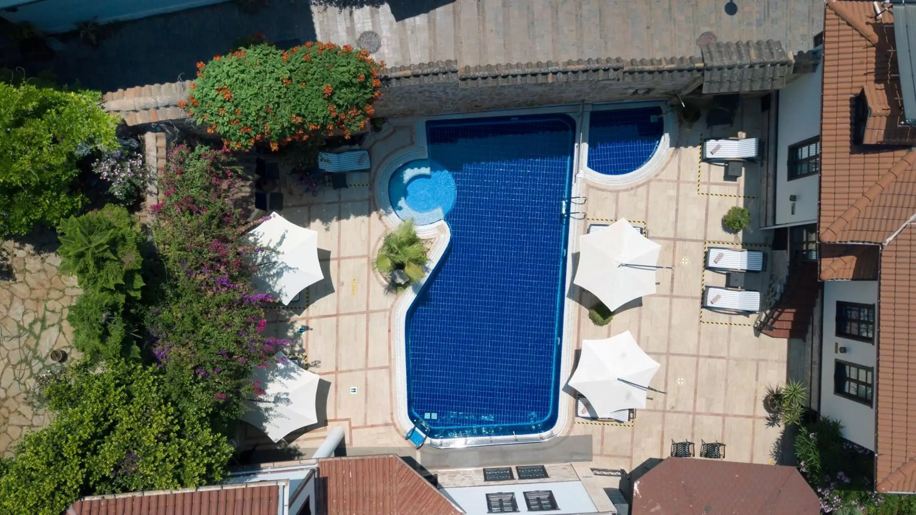 Property building, Pool View in Dogan Hotel