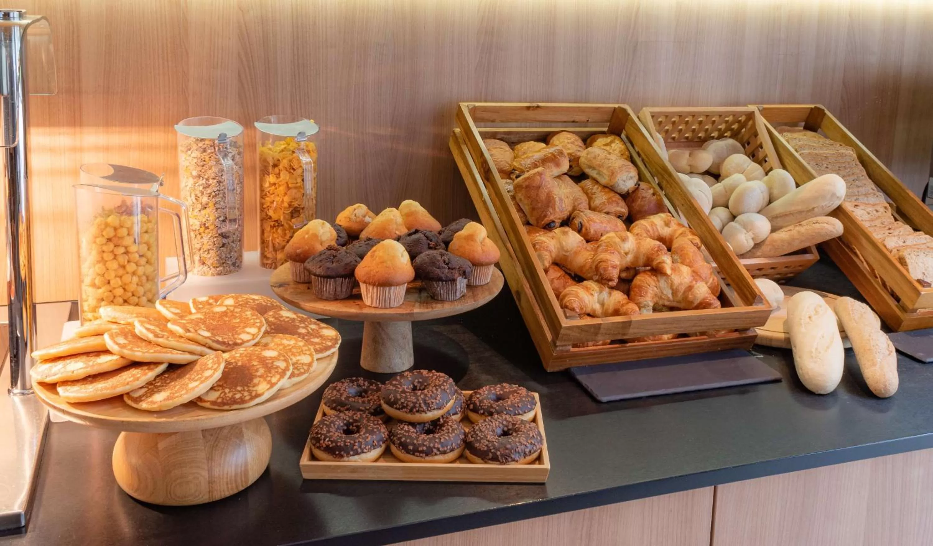 Breakfast in Hilton Garden Inn Brussels City Centre