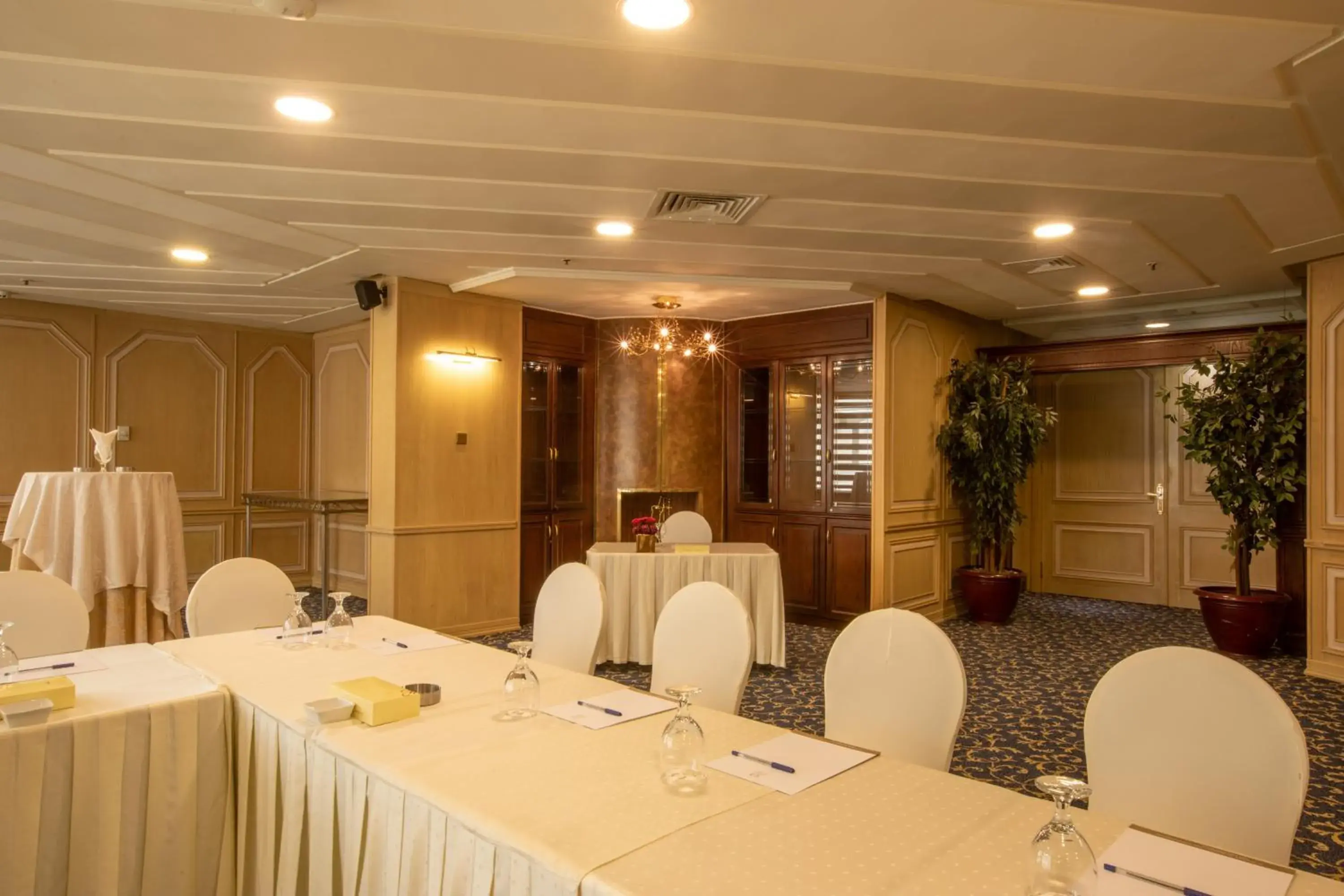 Banquet/Function facilities in Bristol Amman Hotel