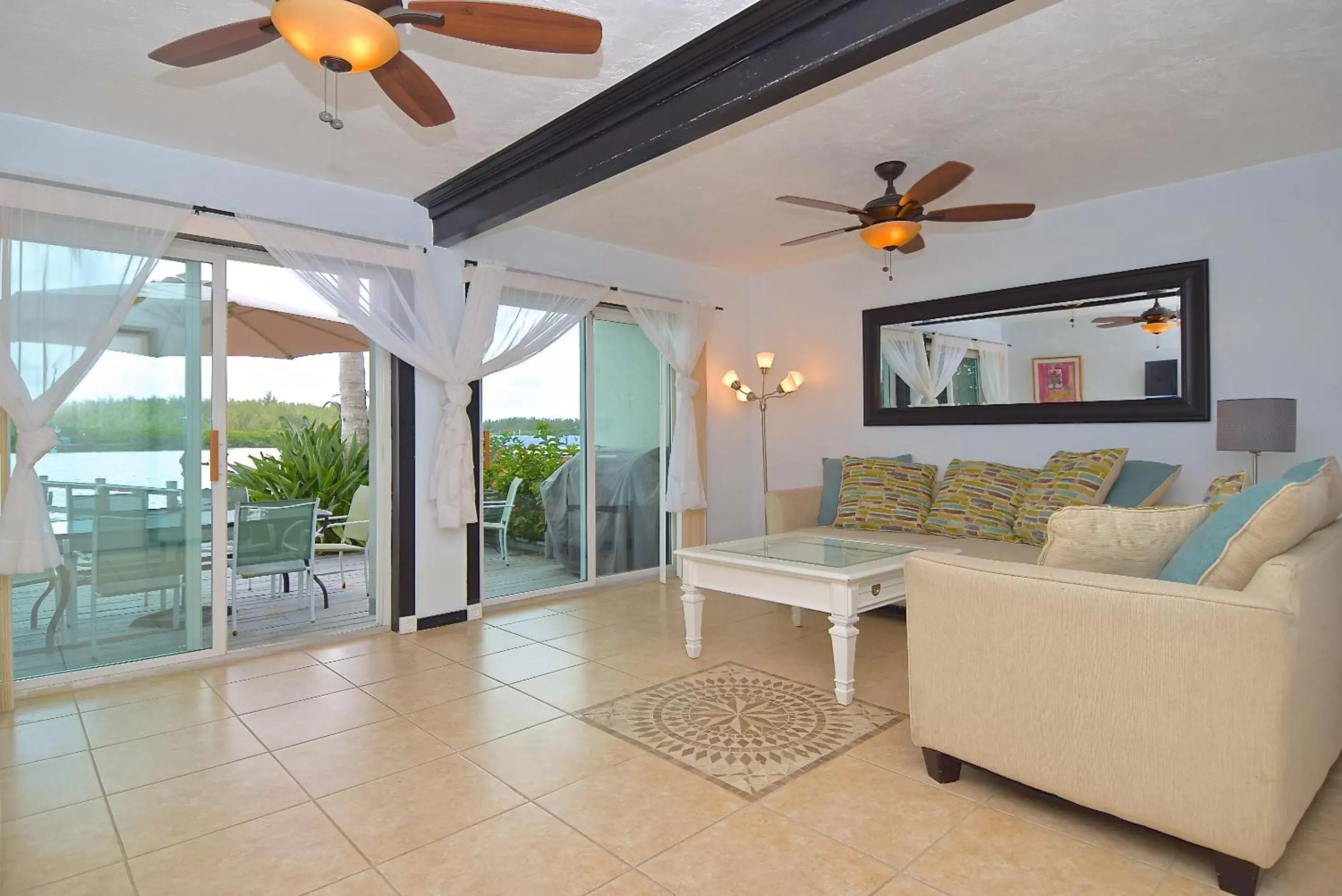 Day, Seating Area in Turtle Beach Resort