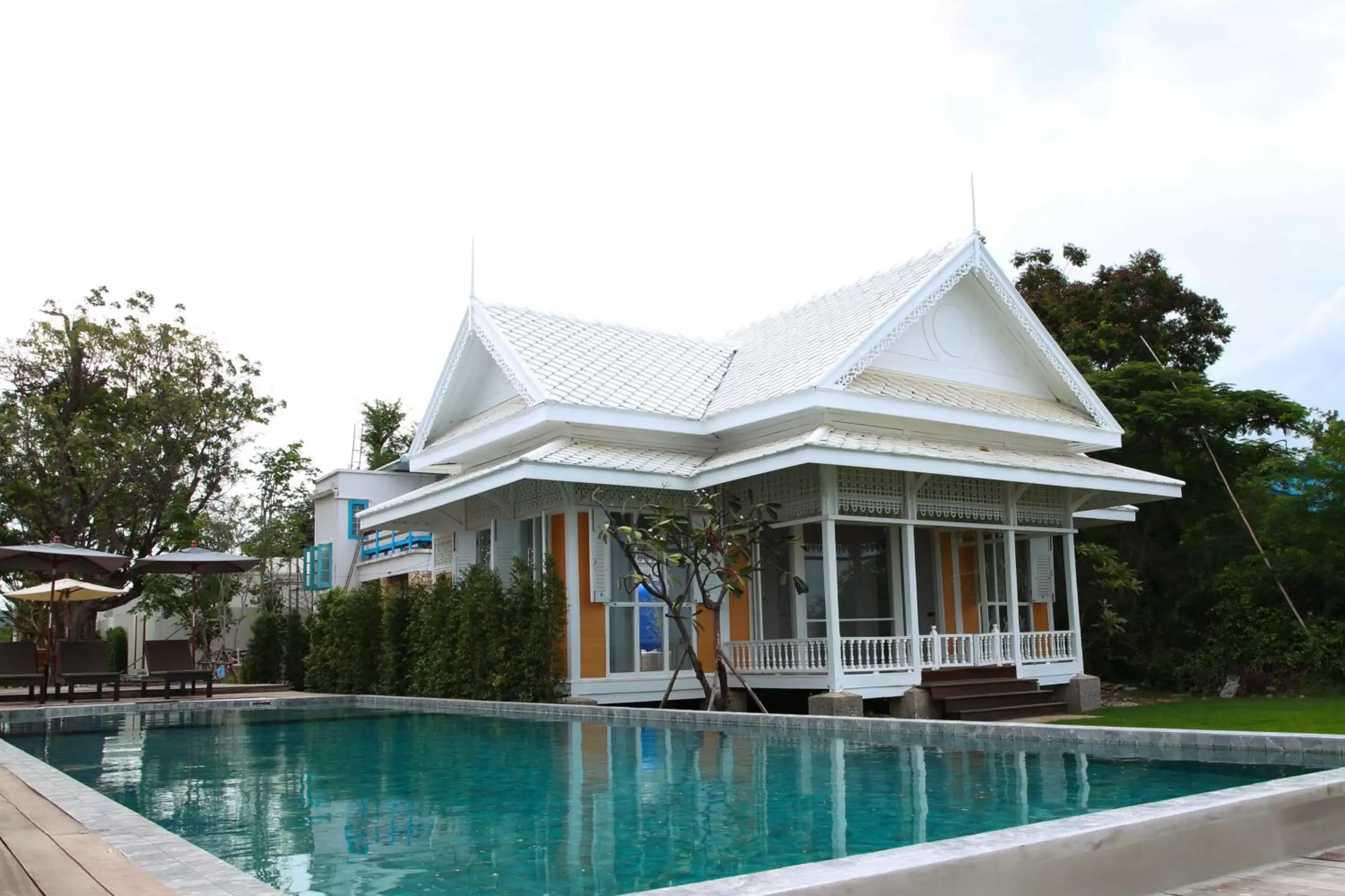 Swimming Pool in De Chaochom Hua Hin