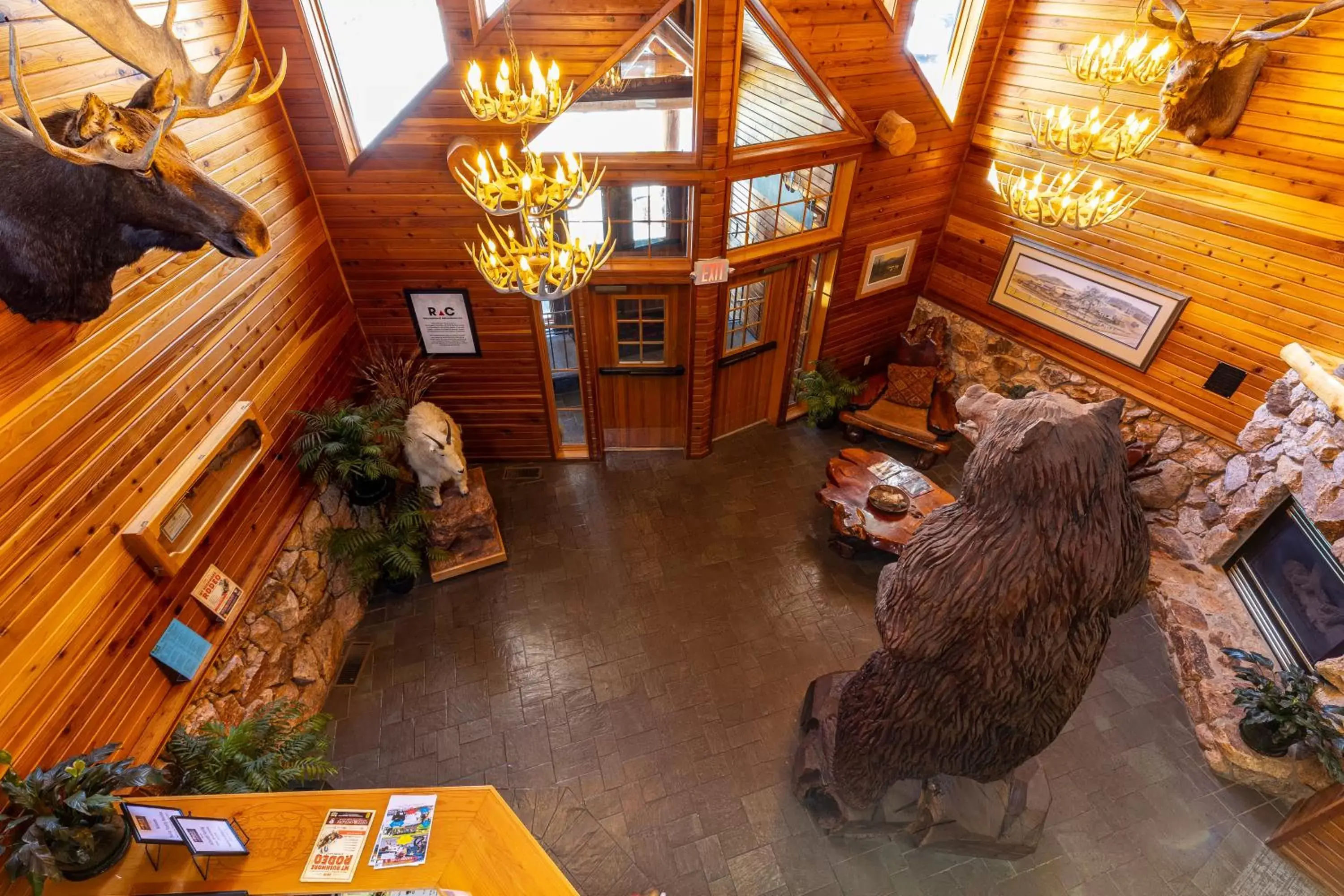 Lobby or reception in Lodge at Palmer Gulch
