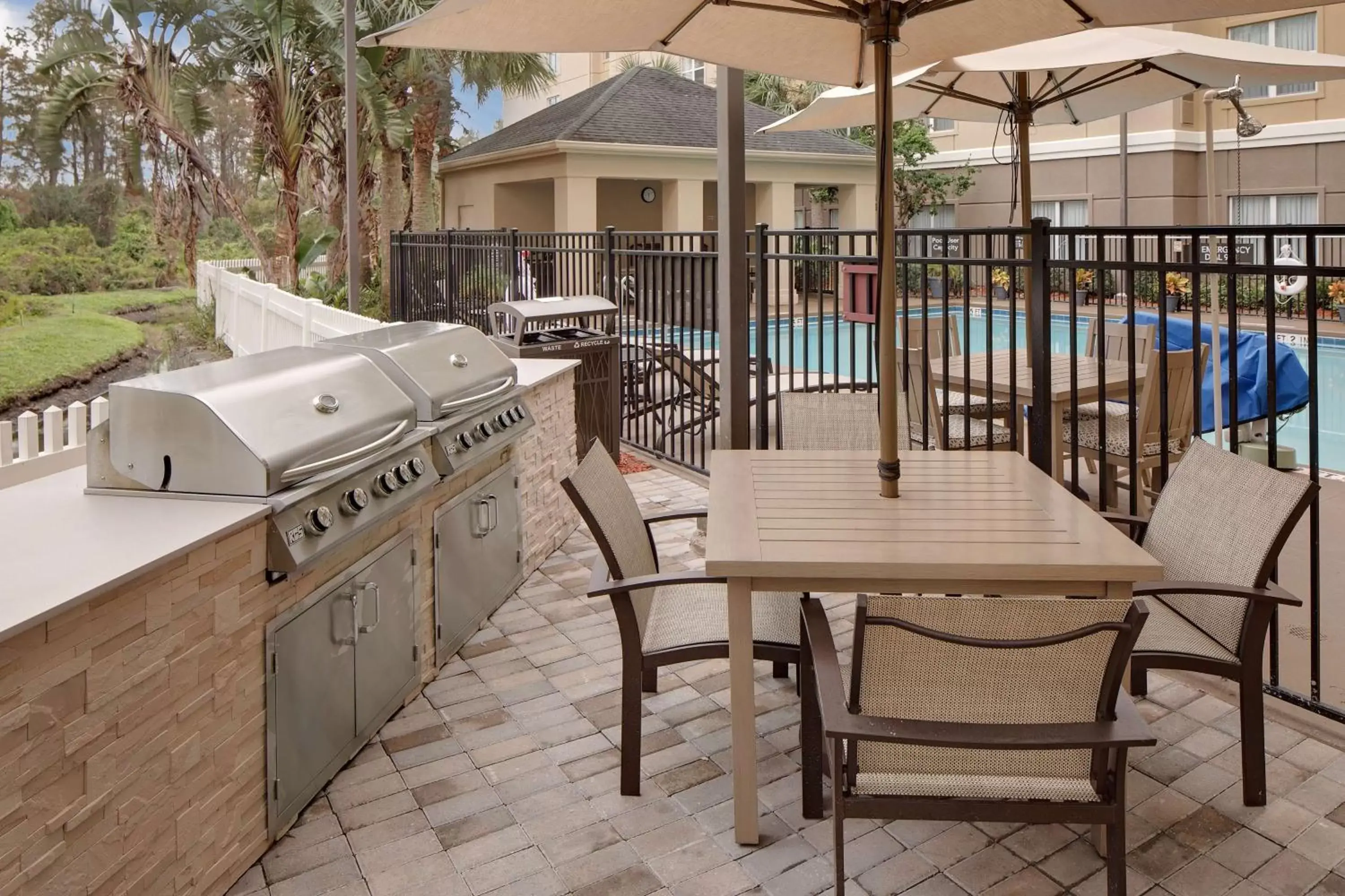 Property building, Pool View in Homewood Suites by Hilton Orlando North Maitland