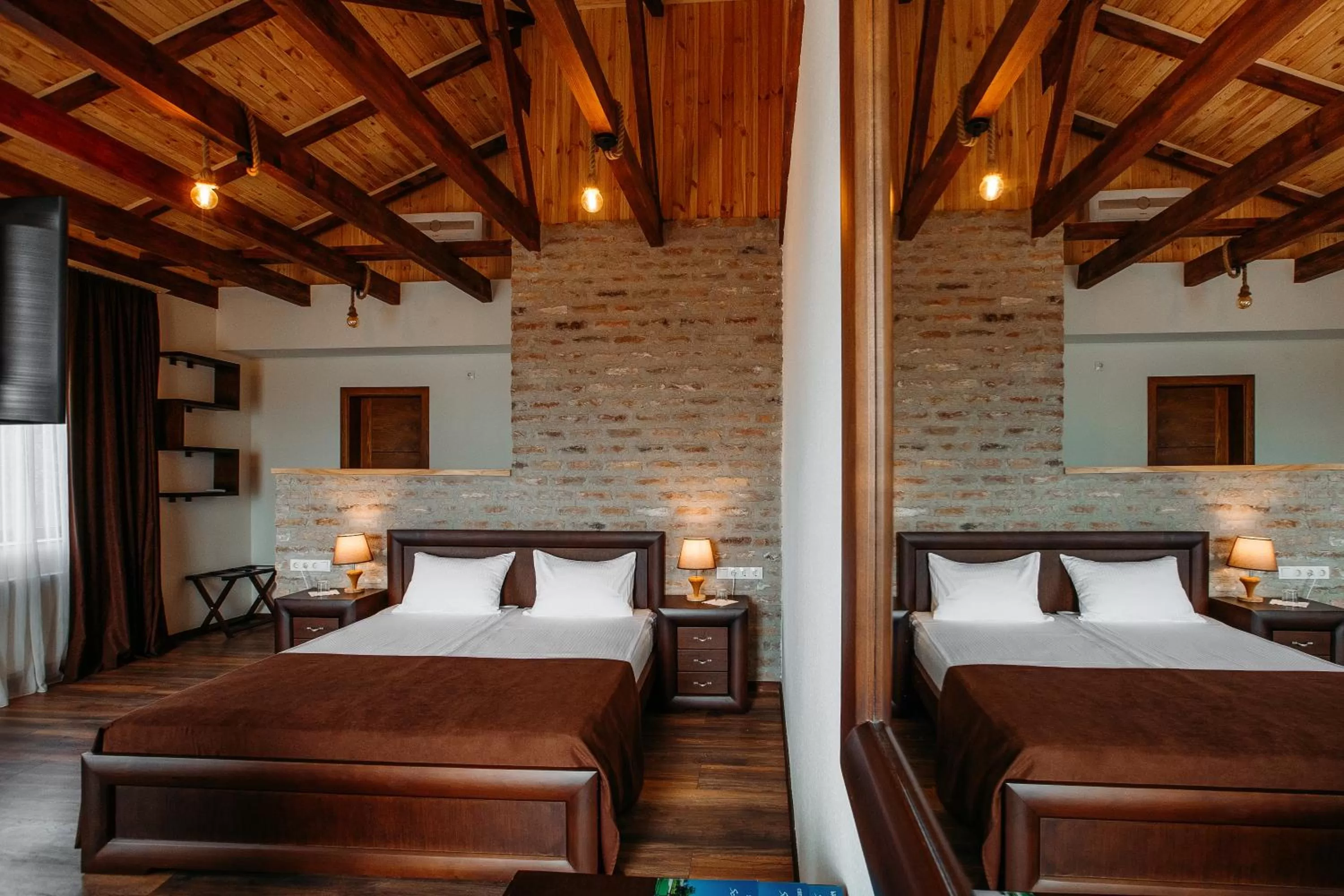 Bedroom, Bed in Schuchmann Wines Château,Villas & SPA