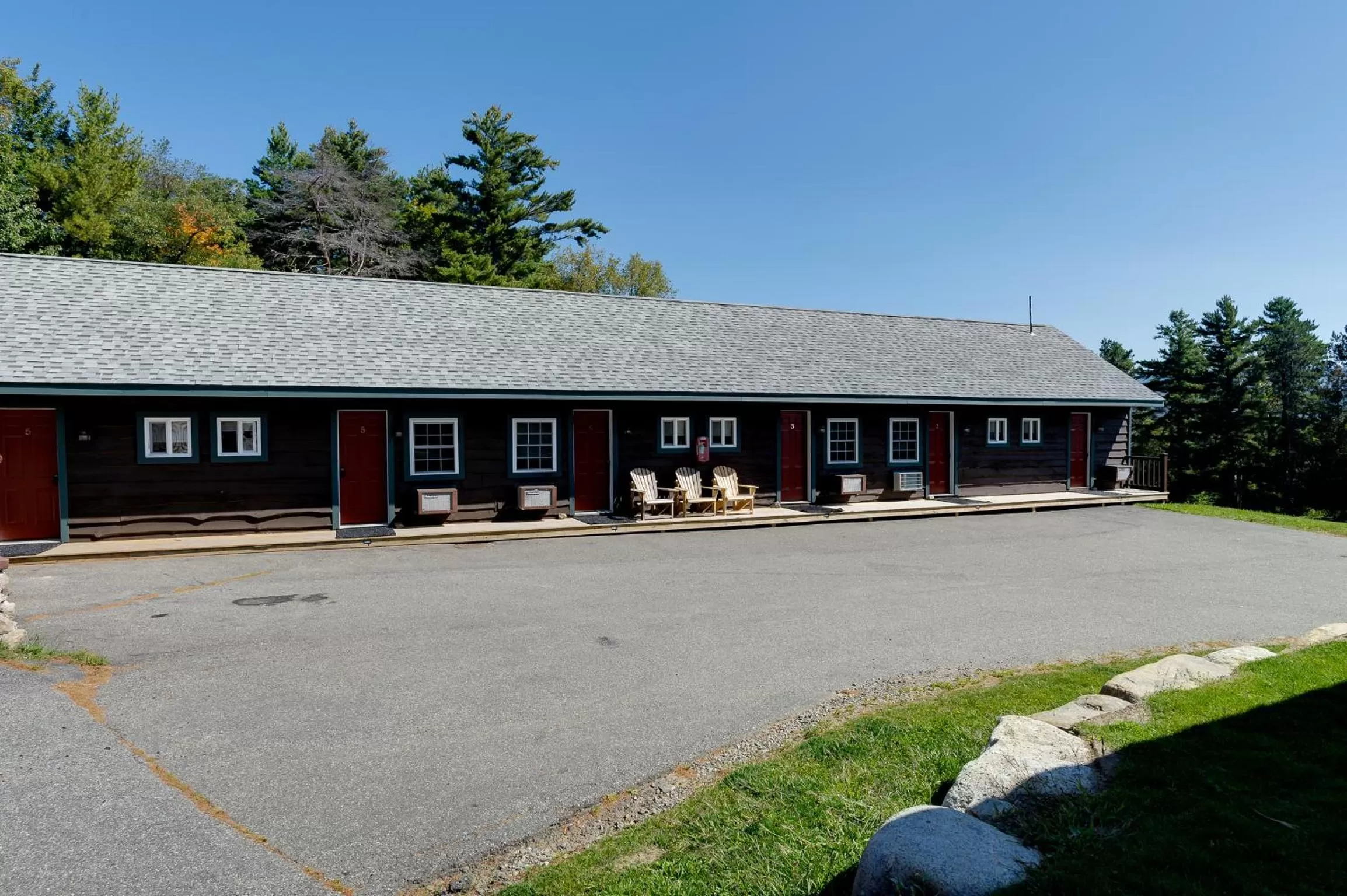 Property building in Cobble Mountain Lodge
