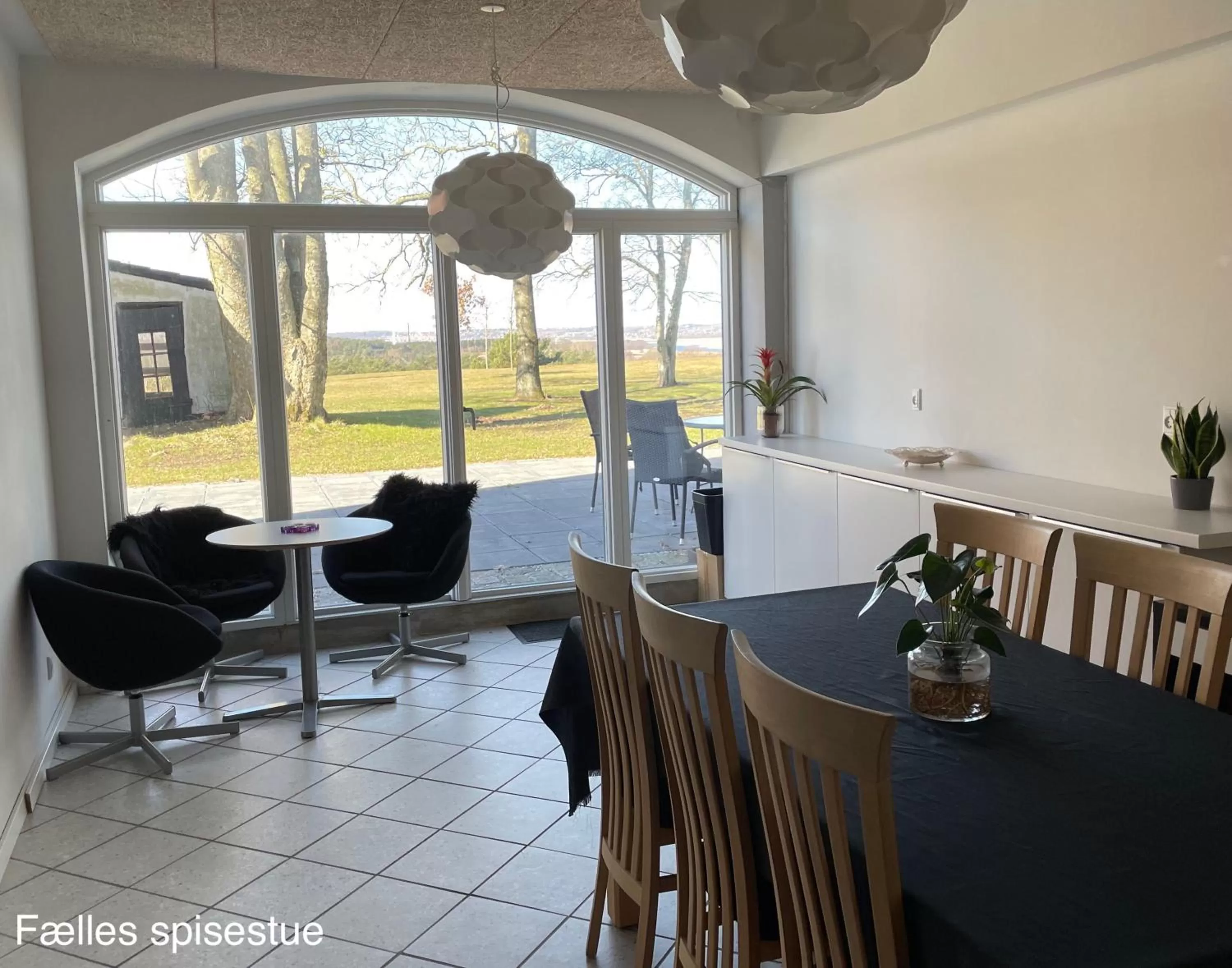 Breakfast in Essenbaekgaard B&B