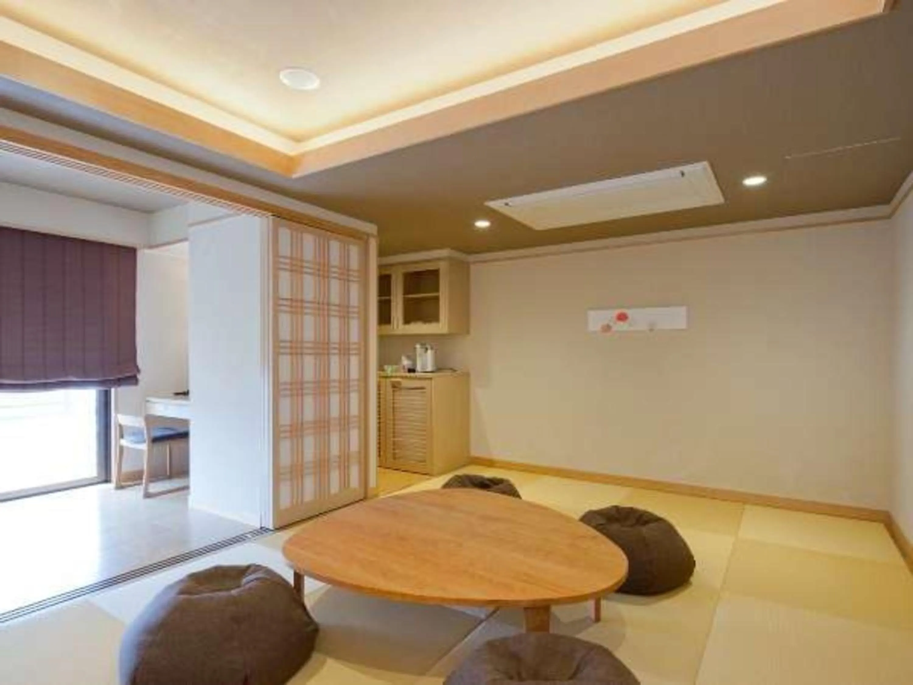 Photo of the whole room in Hana Beppu