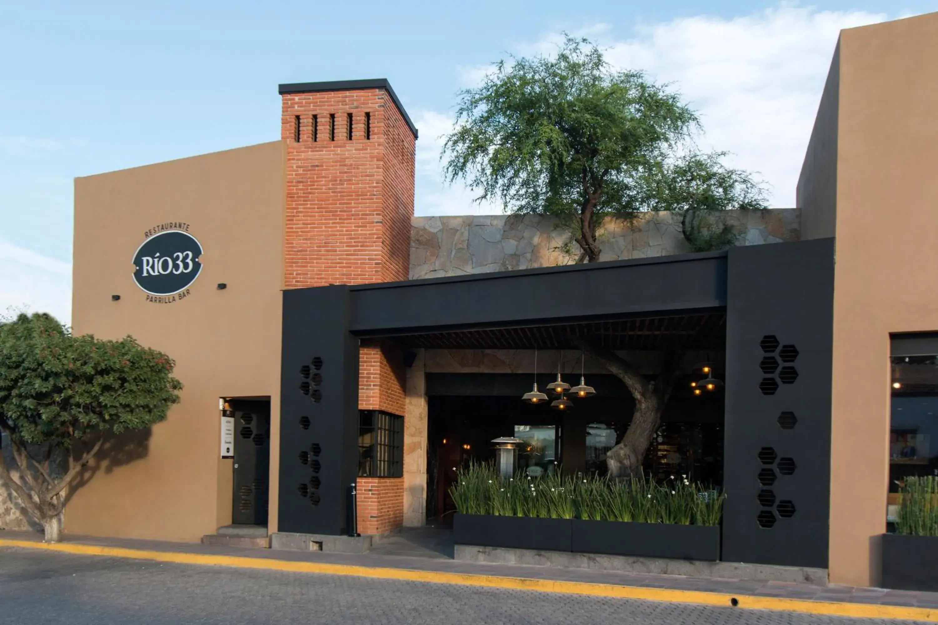 Facade/entrance in Hotel Rio Tequisquiapan