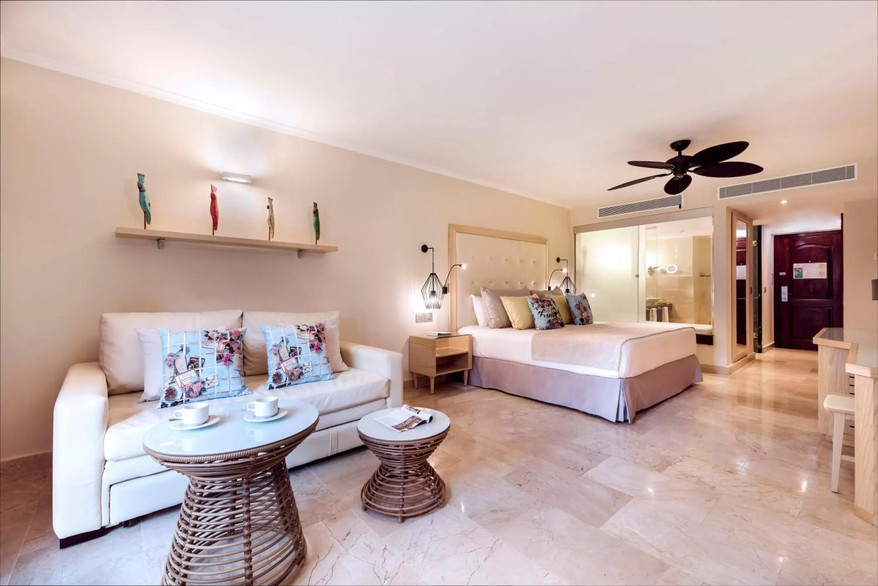 Bedroom, Bed in Grand Palladium Palace Resort Spa & Casino - All Inclusive Bedroom, Bed in Grand Palladium Palace Resort Spa & Casino - All Inclusive