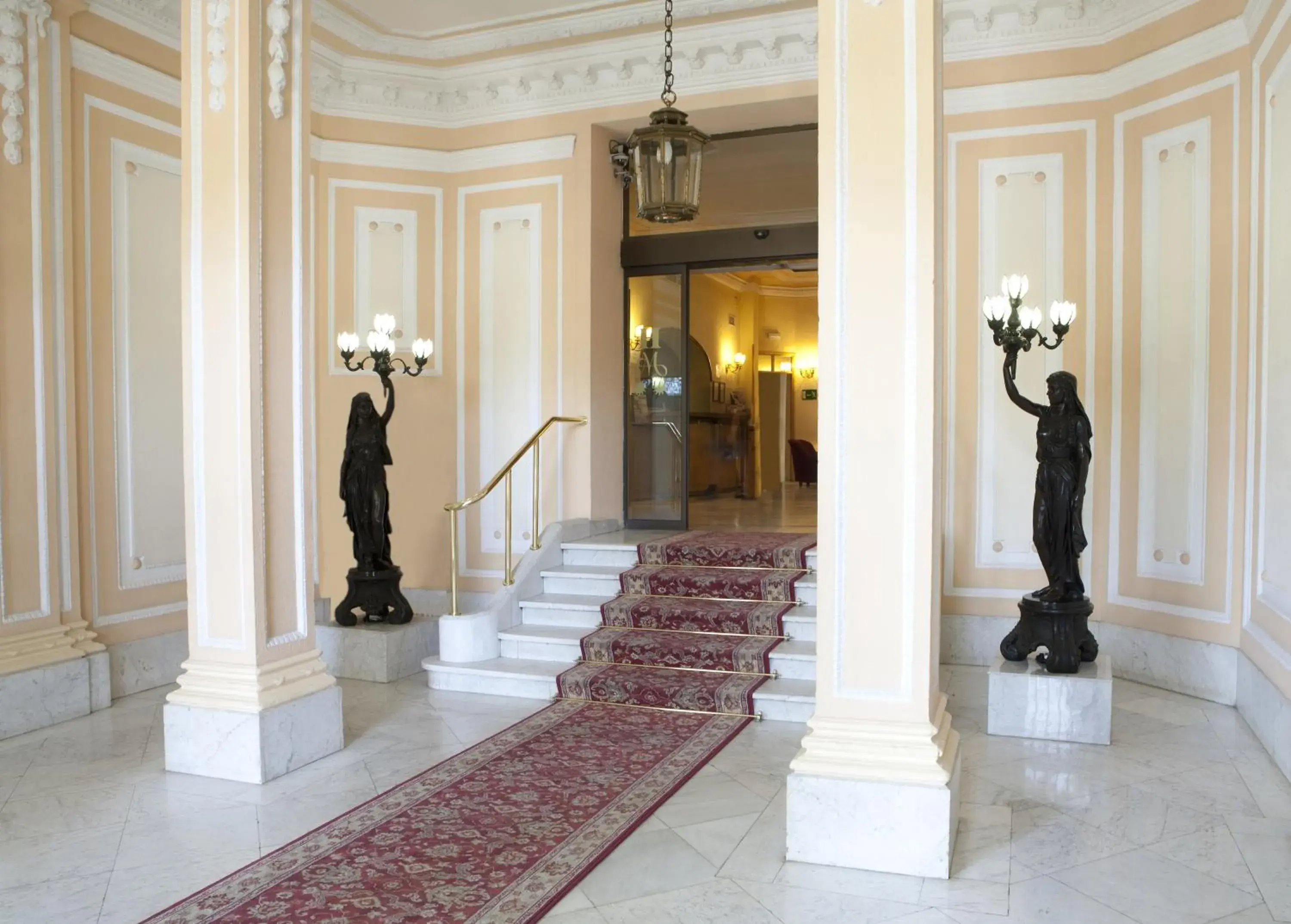 Lobby or reception in Hotel Mediodia