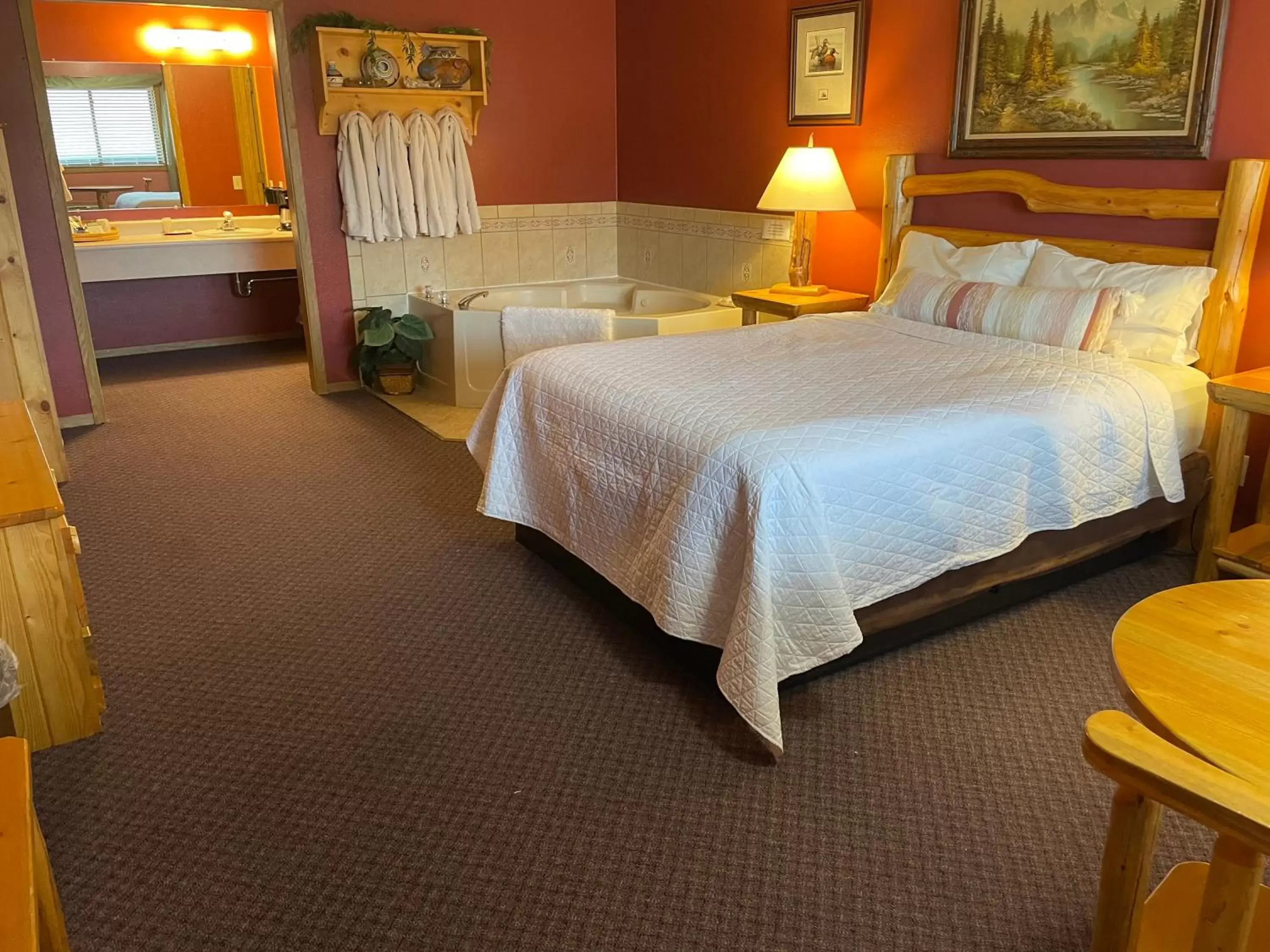 Bed in Hagerman Valley Inn