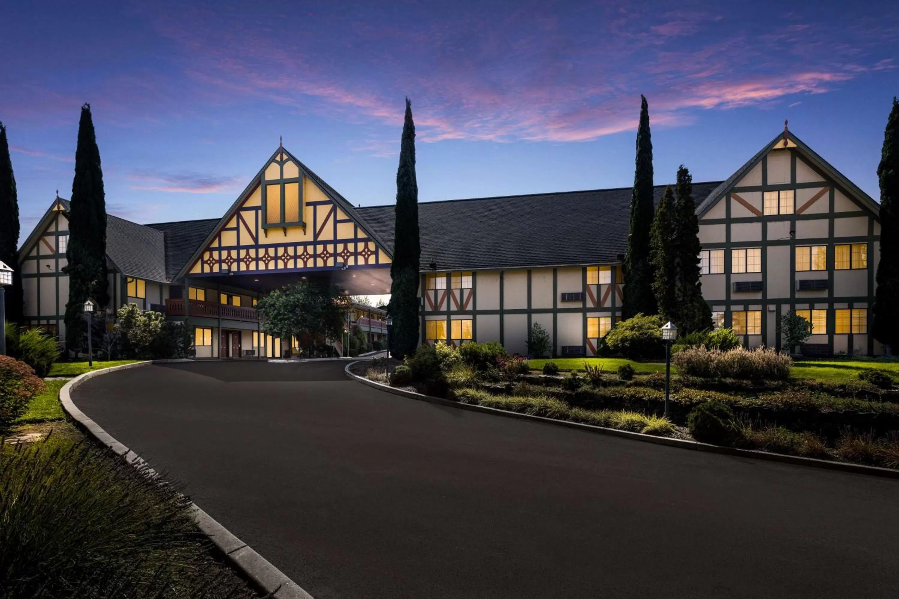 Property building in Best Western Windsor Inn