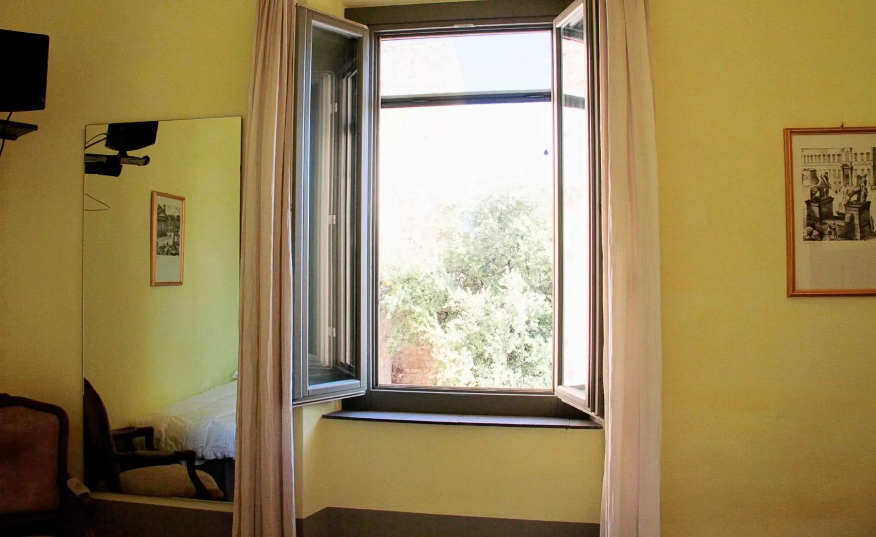 Bedroom, Nearby Landmark in Locanda Delle Mura Anna De Croy