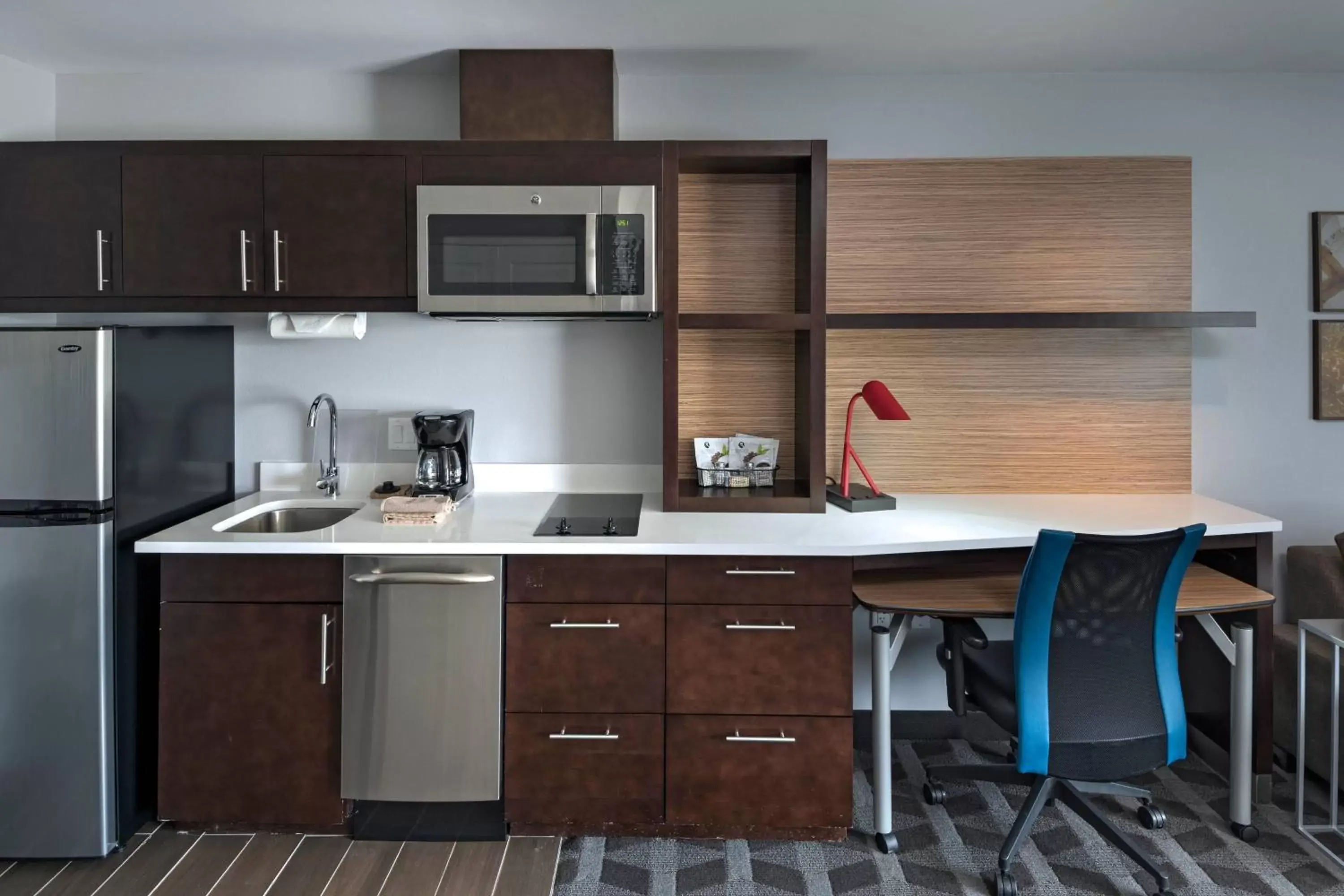 Kitchen or kitchenette, Kitchen/Kitchenette in TownePlace Suites by Marriott Baton Rouge Port Allen