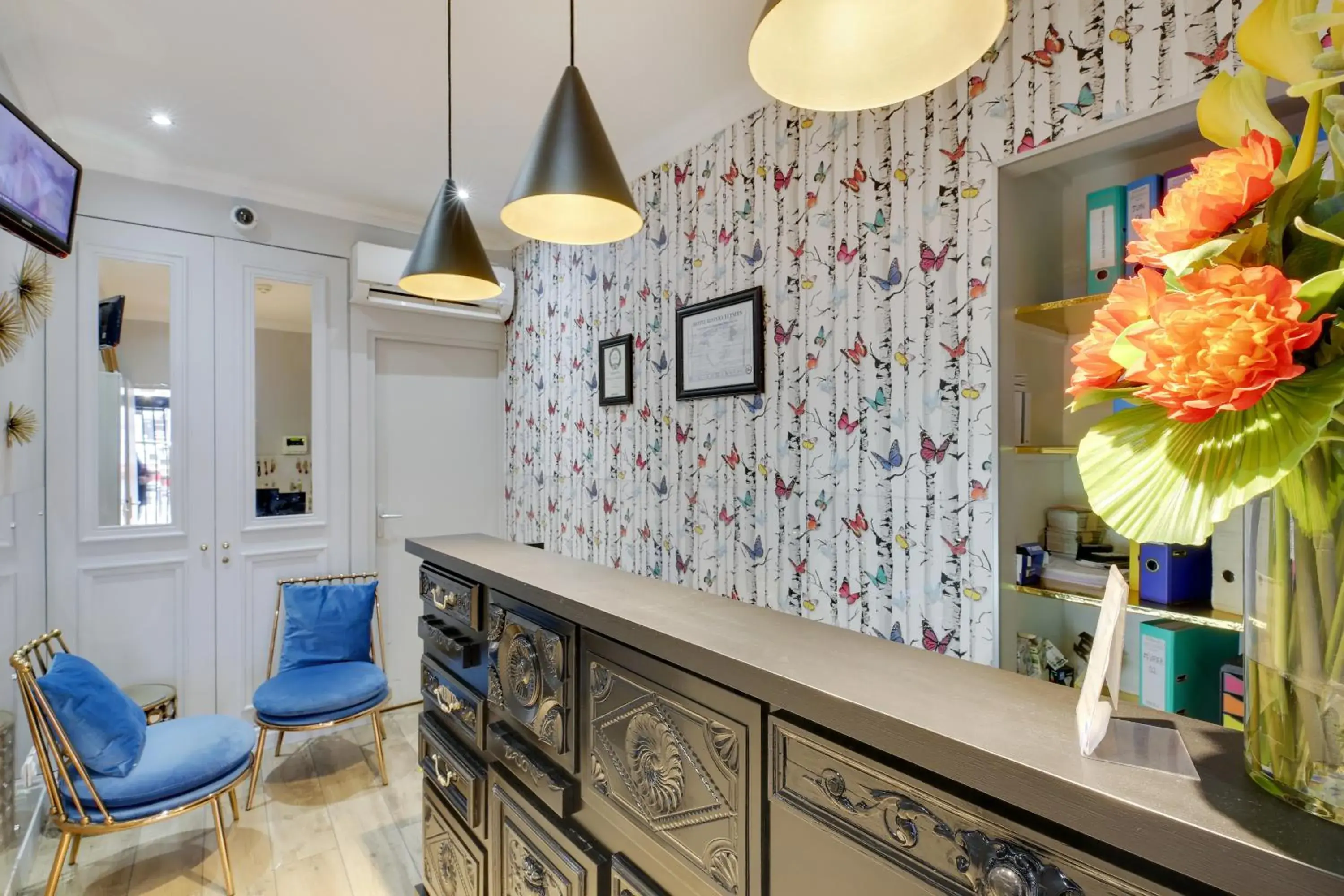 Lobby or reception in Hotel Riviera Elysees Lobby or reception in Hotel Riviera Elysees