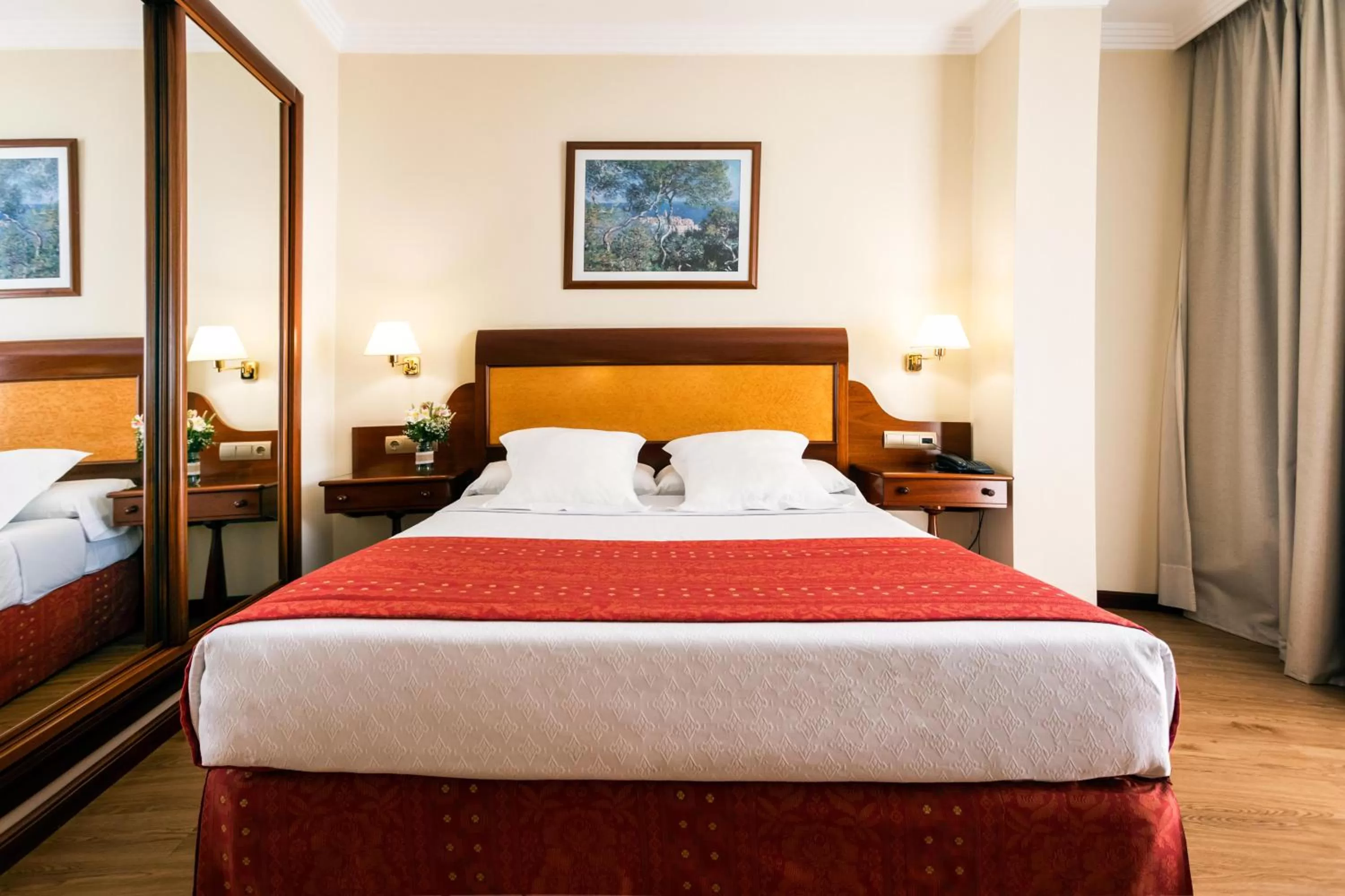 Bed in Gran Hotel de Ferrol