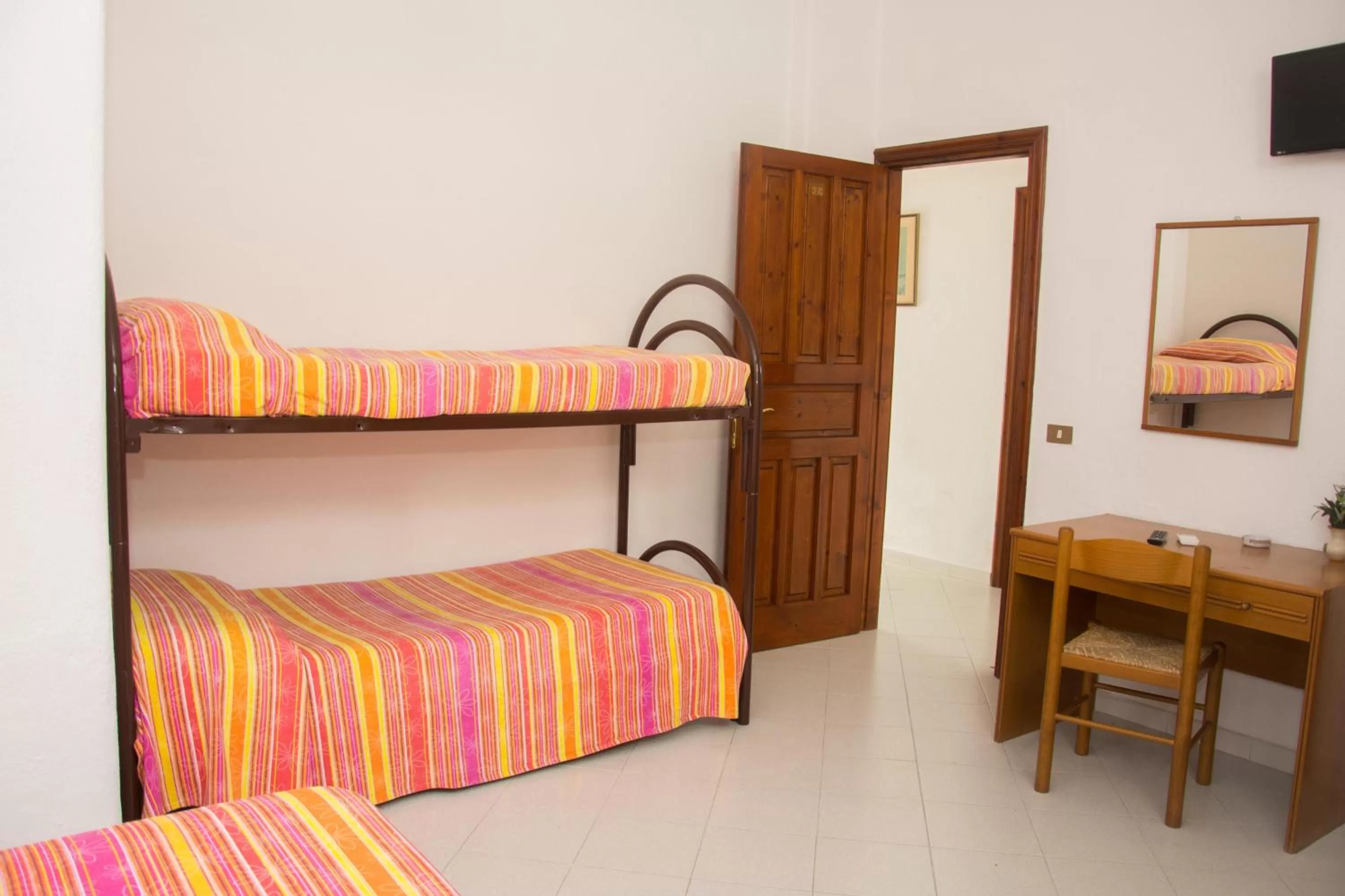 Bedroom, Bed in Pensione Villa Mena