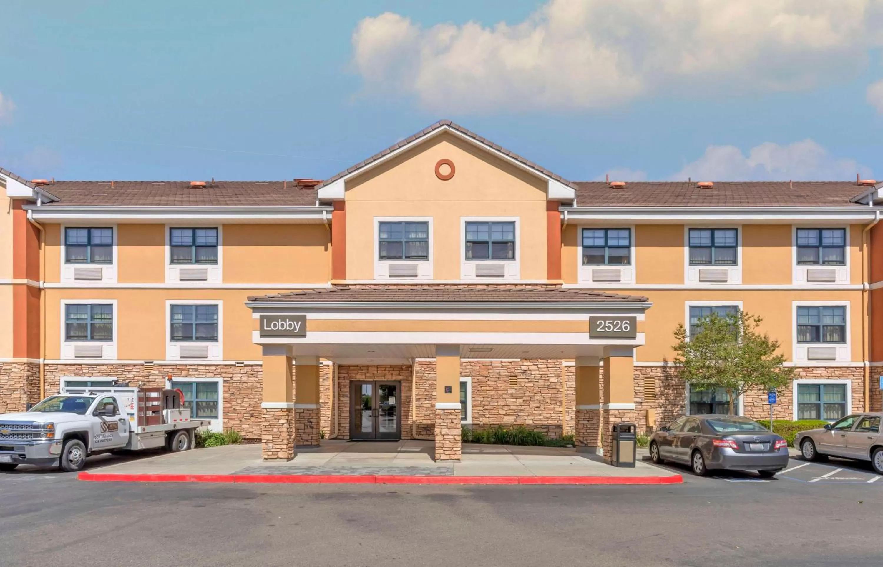 Property building in Extended Stay America Suites - Stockton - Tracy