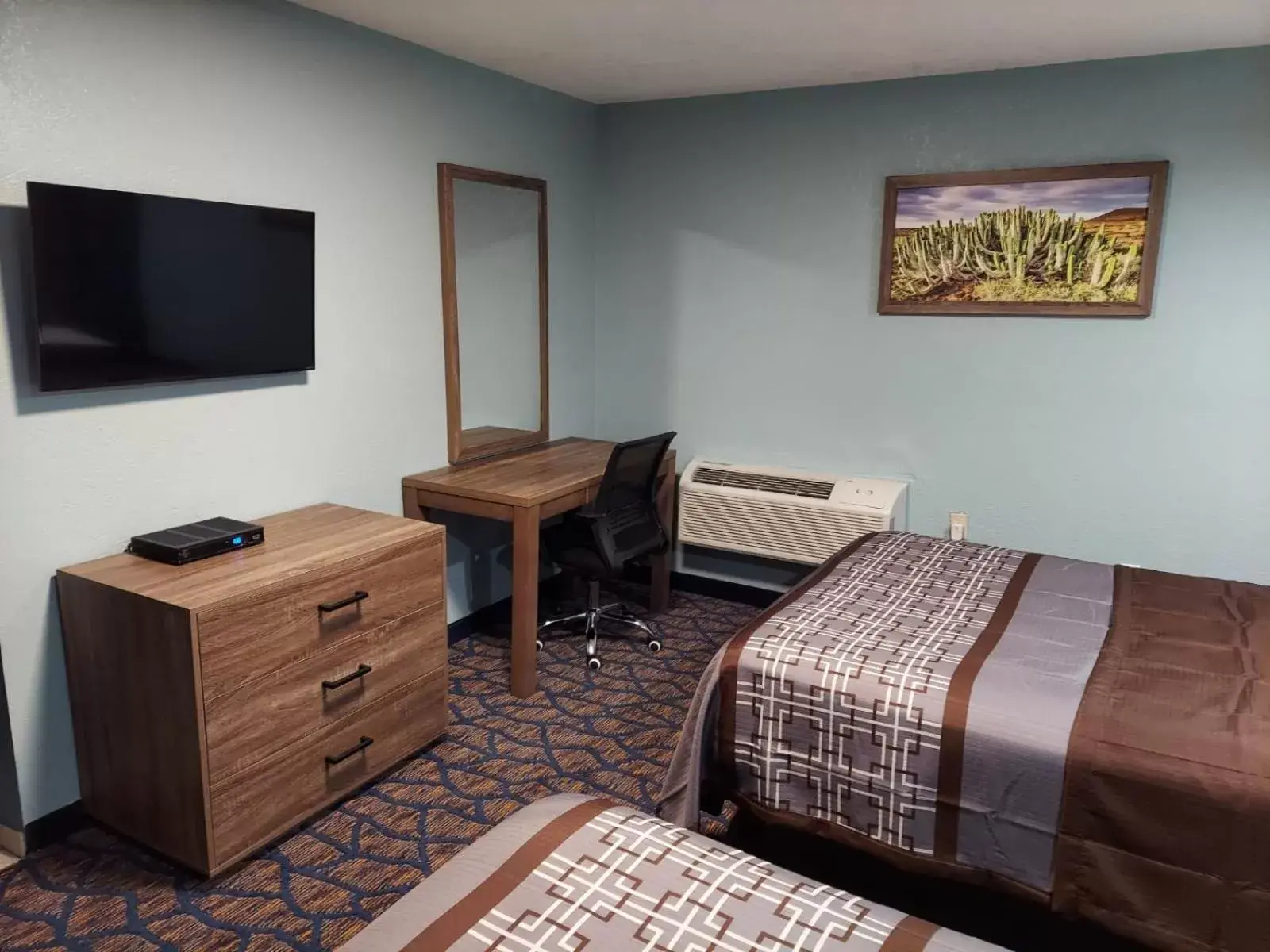 TV/Entertainment Center in Travelodge by Wyndham Barstow