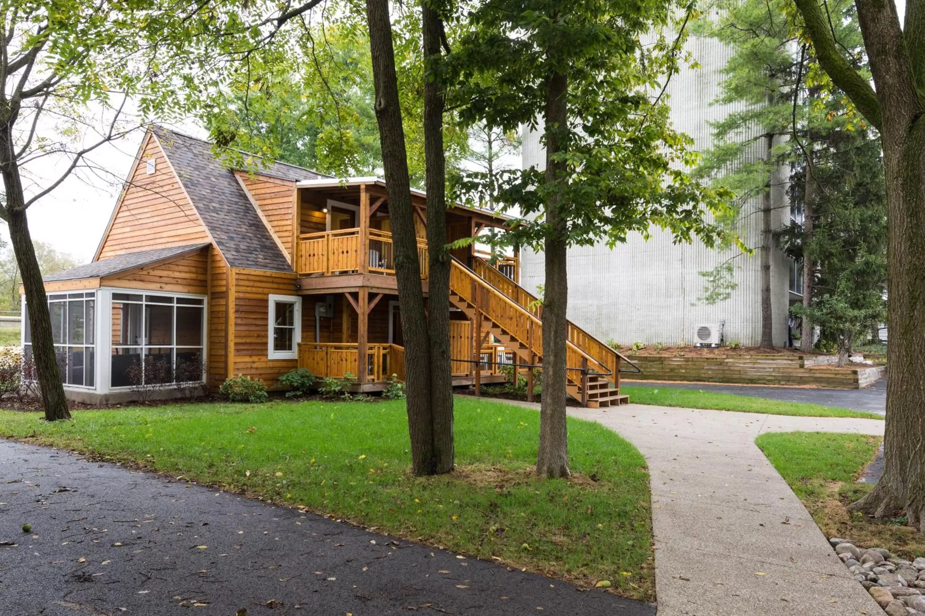 Property building in Hotel Broad Ripple Property building in Hotel Broad Ripple