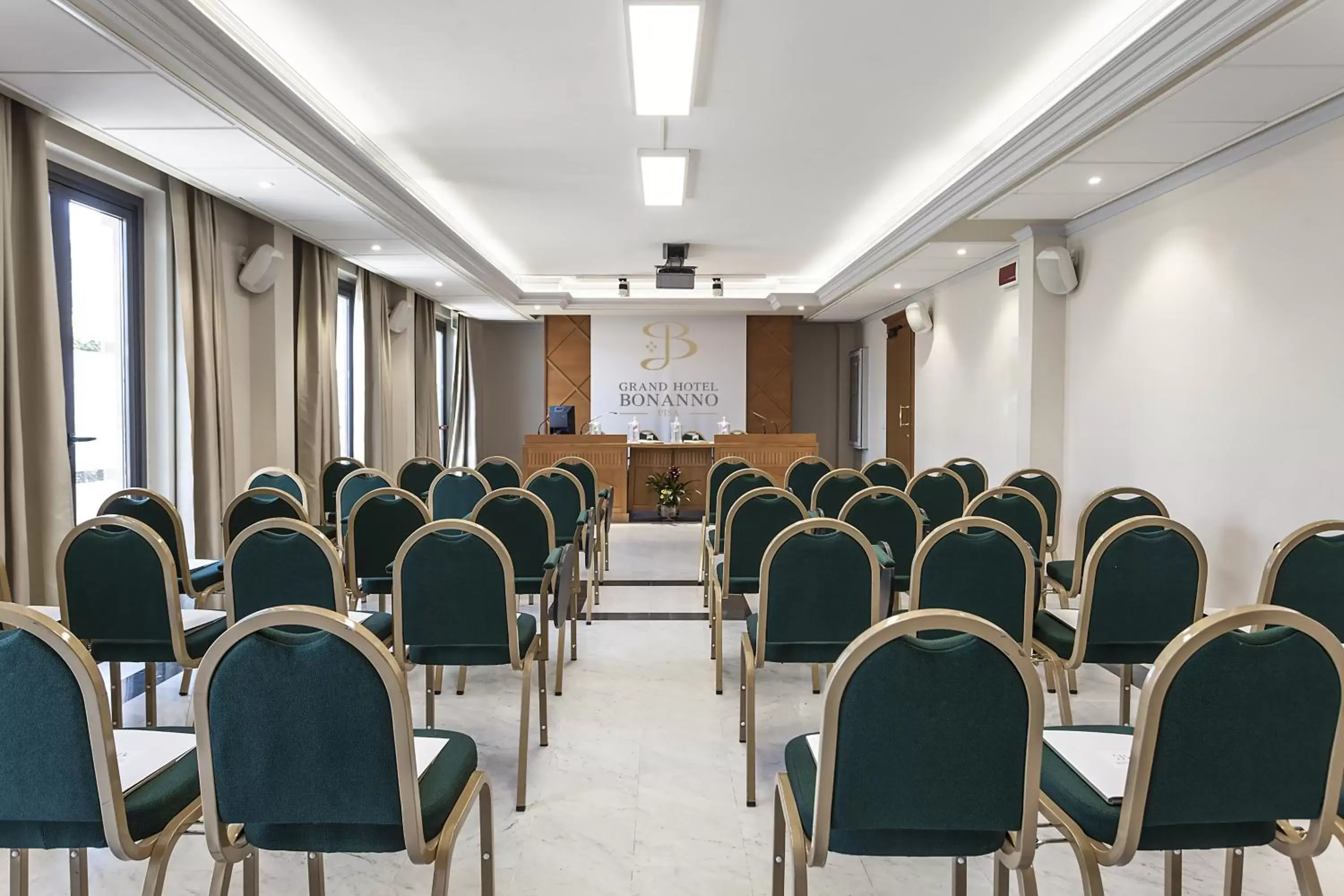 Business facilities in Grand Hotel Bonanno