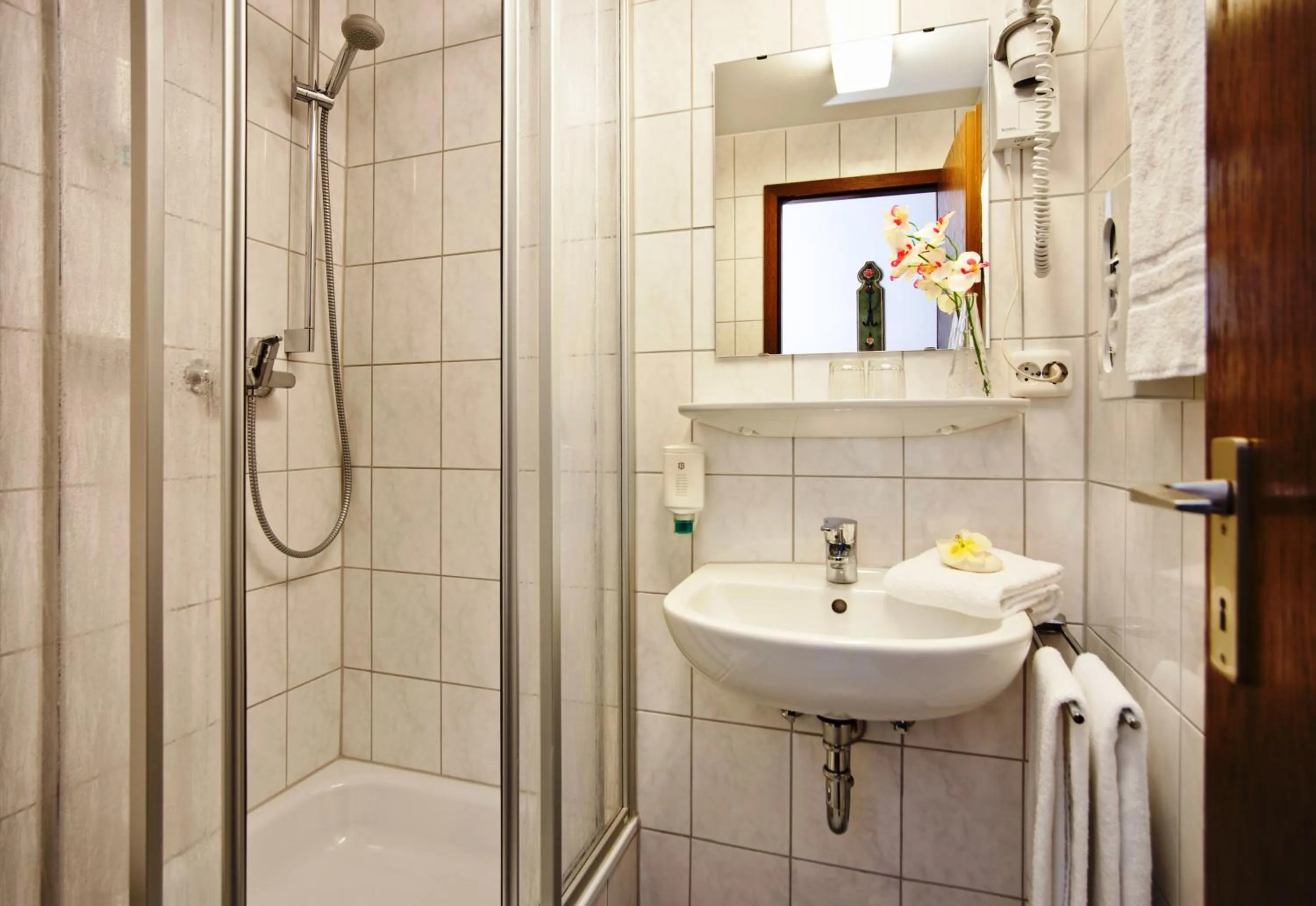 Bathroom in Hotel Hahn