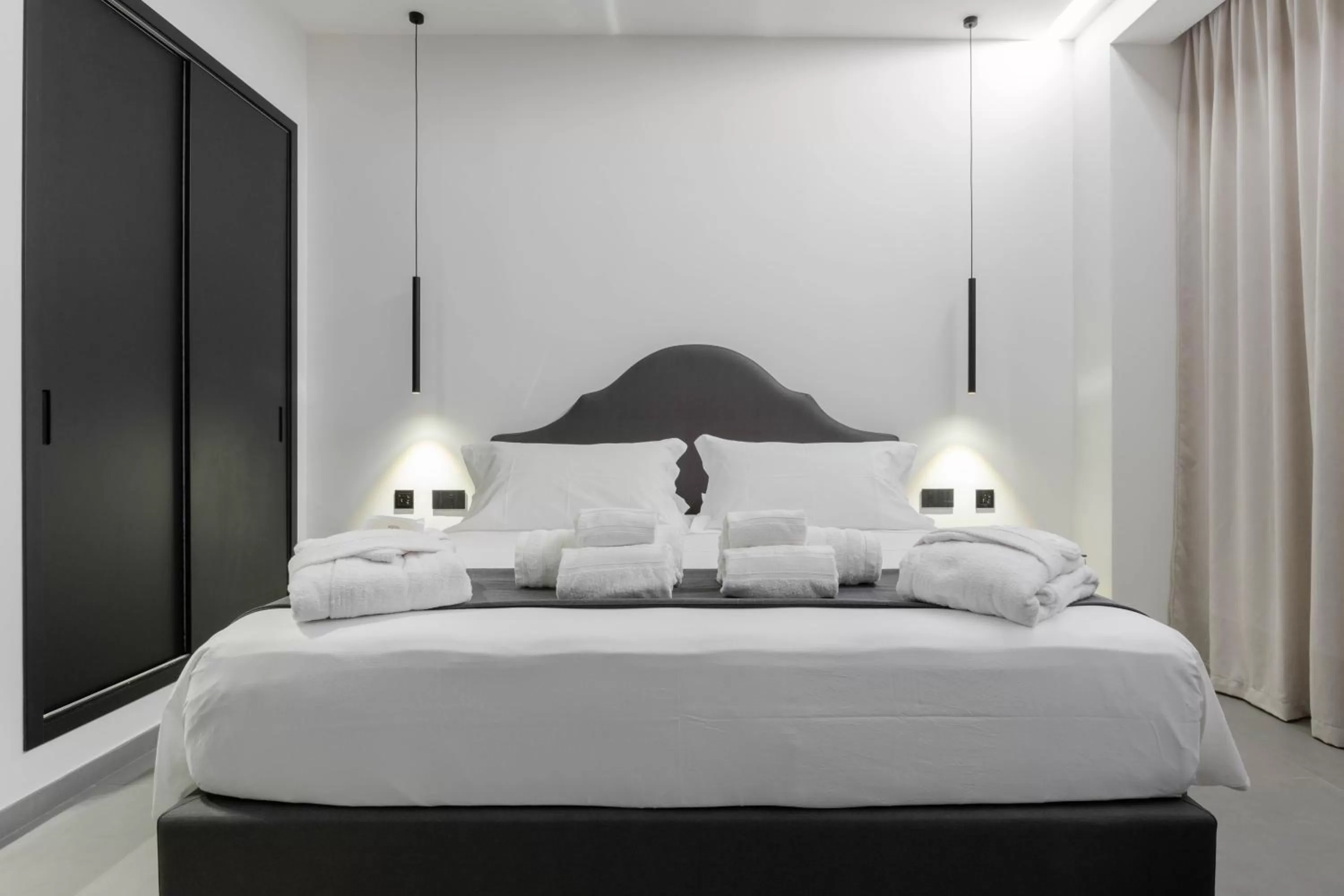 Bed in Suite Palermo Apartment