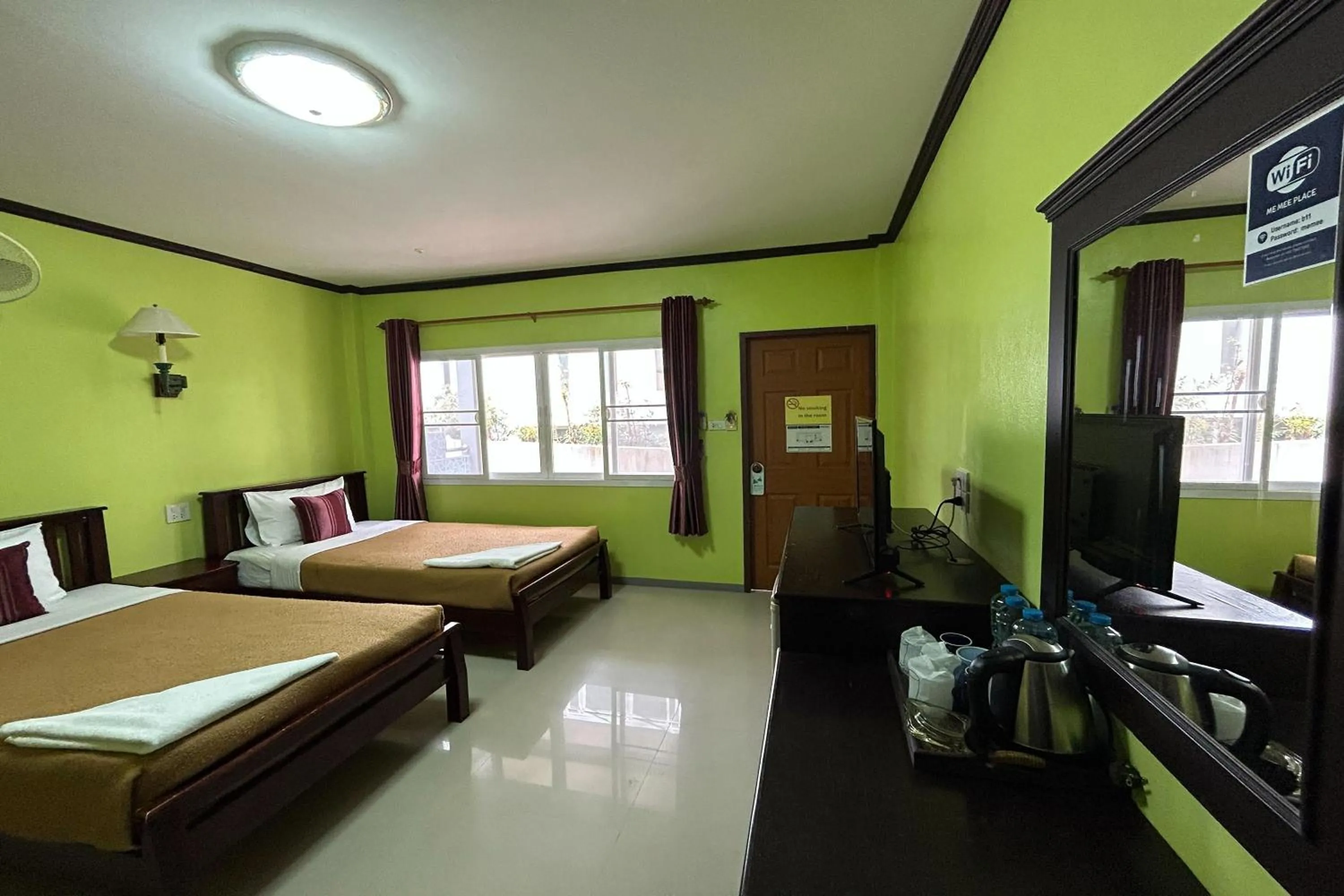 Bed in Me Mee Place & Tour Krabi