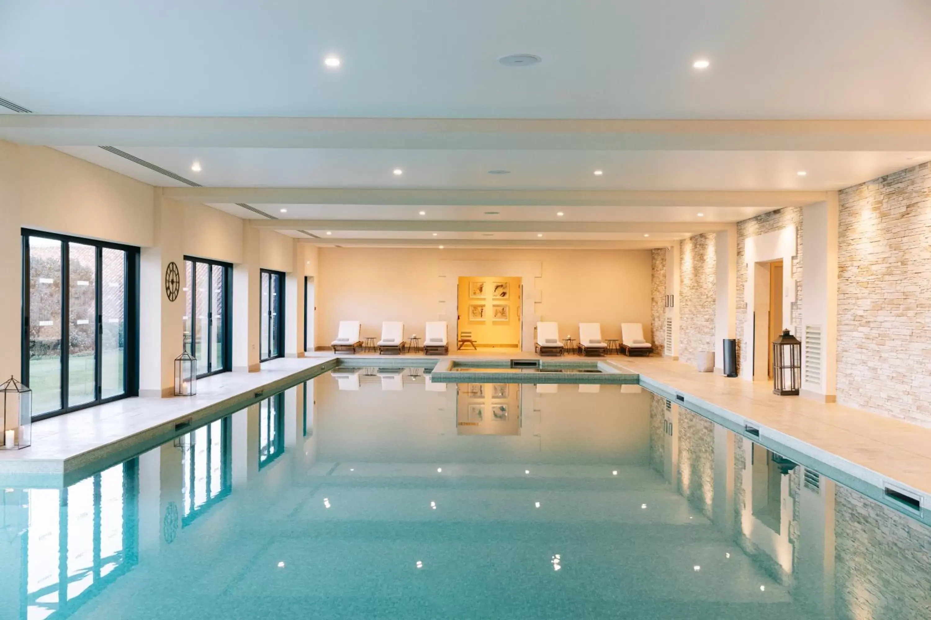 Spa and wellness centre/facilities, Swimming Pool in Hôtel Chais Monnet & Spa