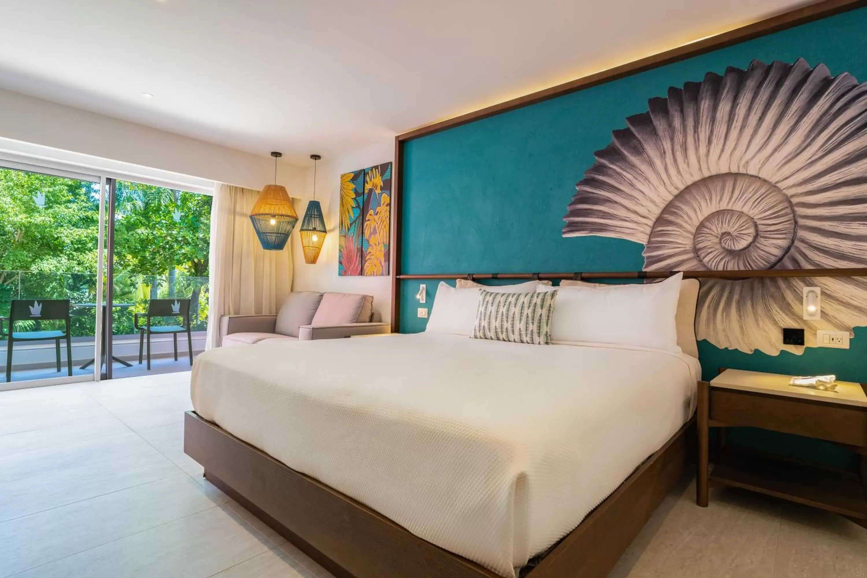 Bedroom, Bed in Caribe Deluxe Princess - All Inclusive