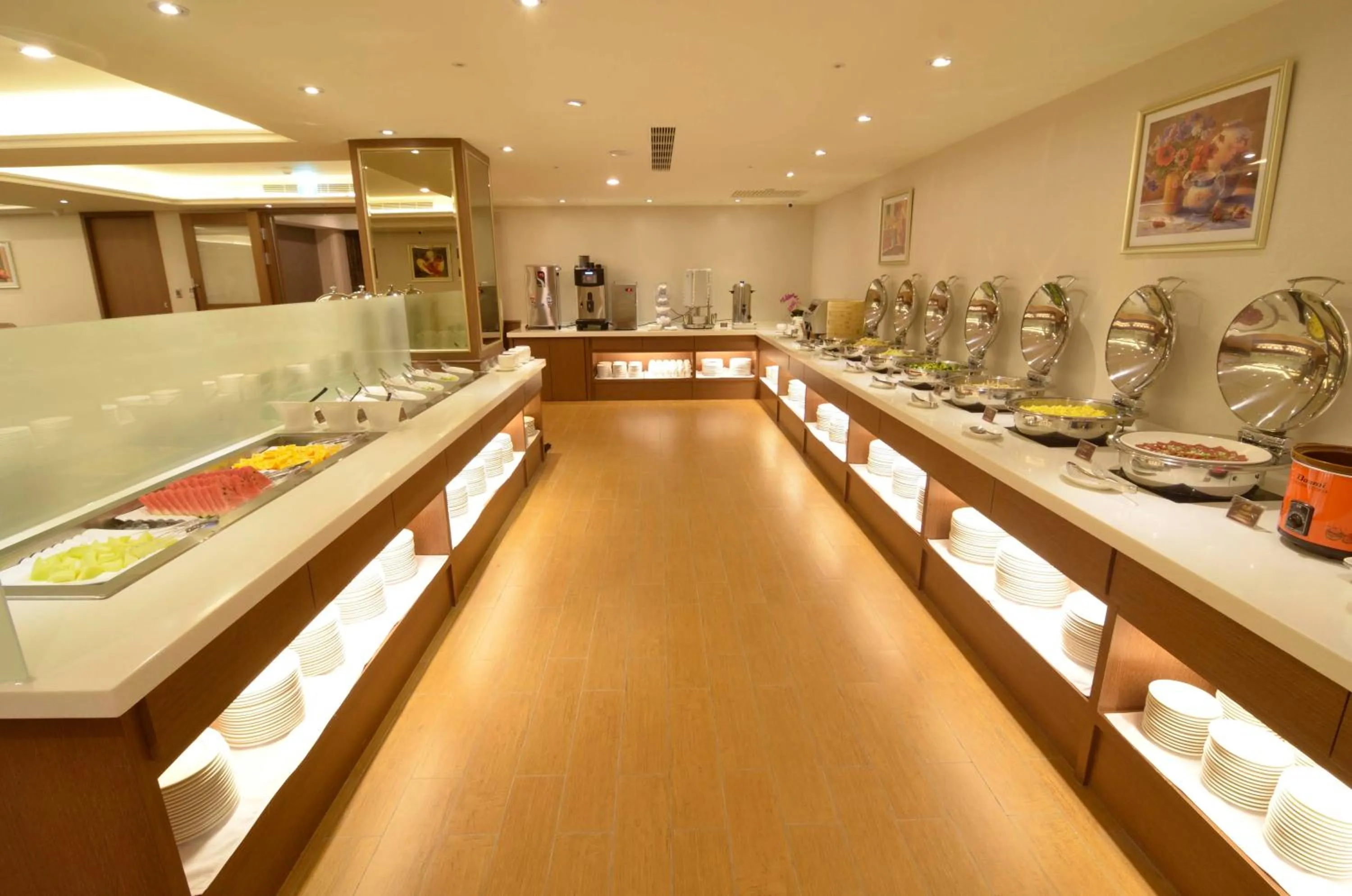 Restaurant/places to eat in Fuward Hotel Tainan