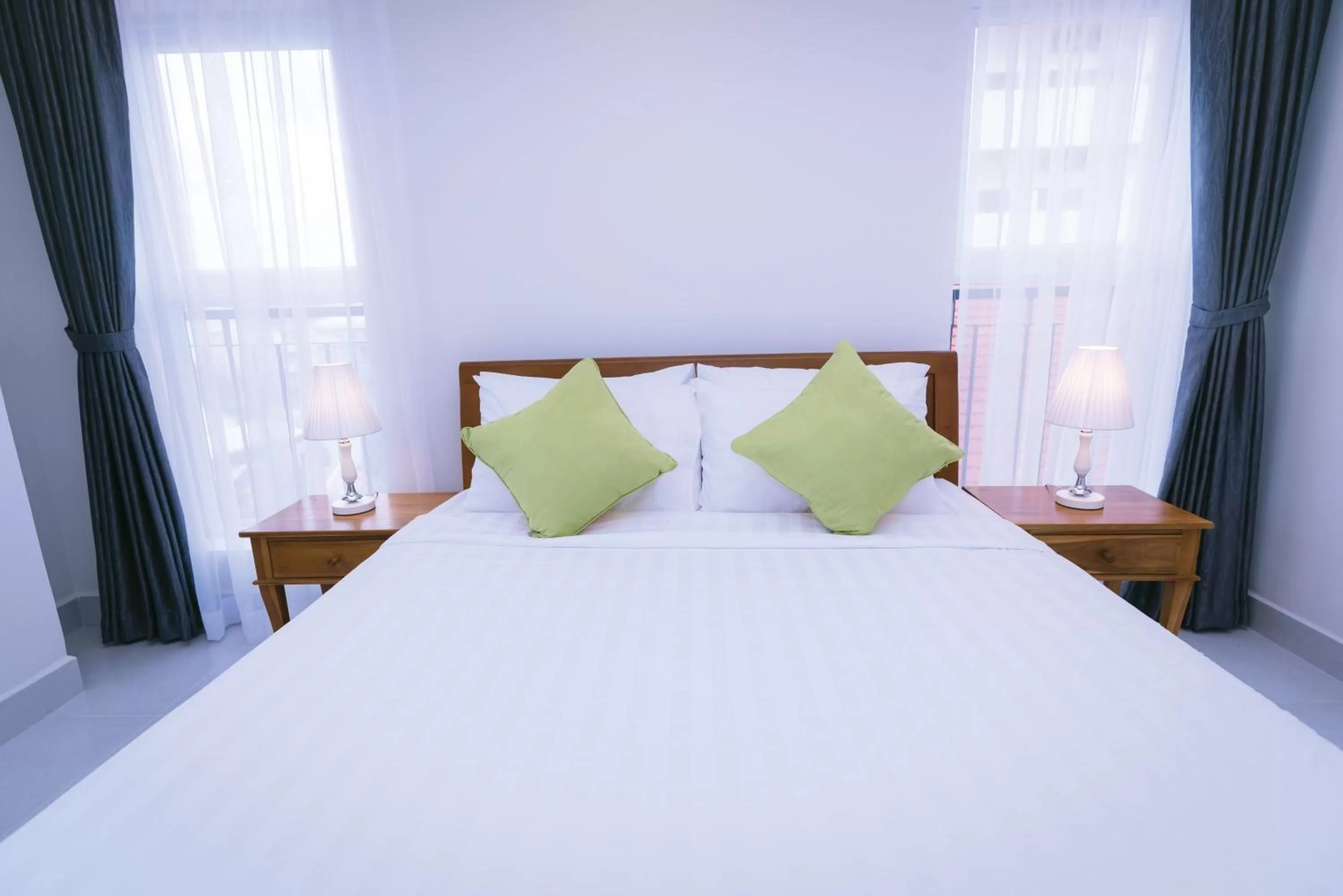 Bedroom, Bed in Sun Apartment