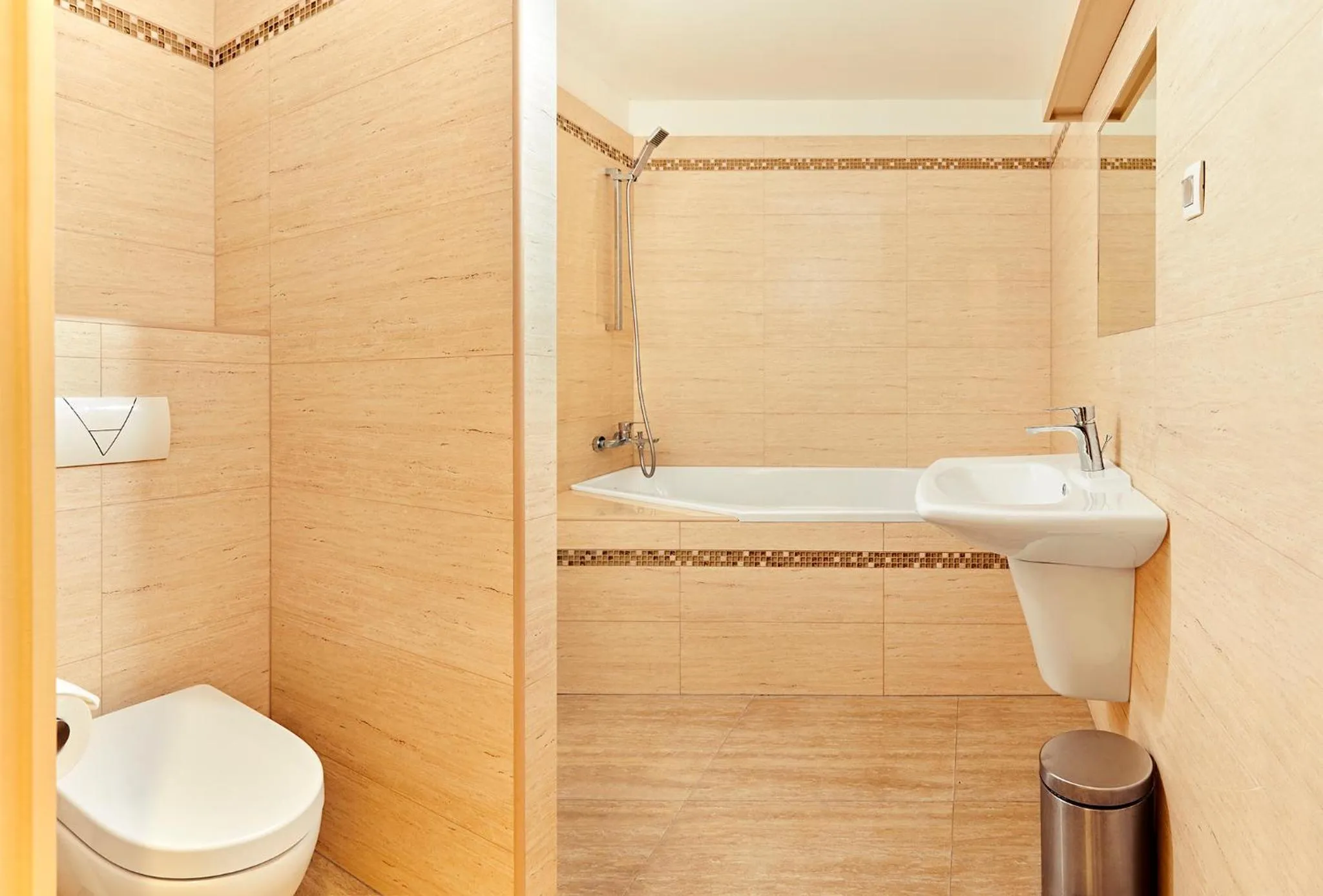 Suite in Andrassy Thai Hotel