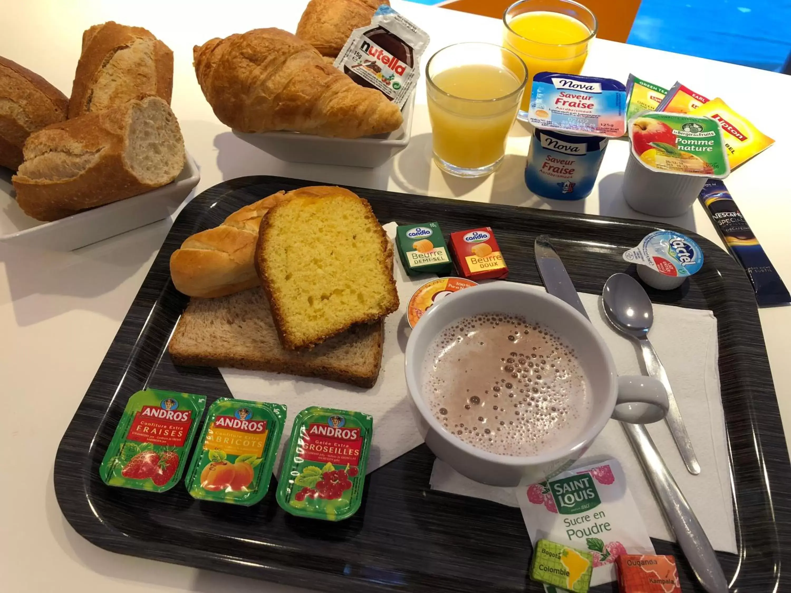 Continental breakfast, Breakfast in Premiere Classe Perpignan Sud