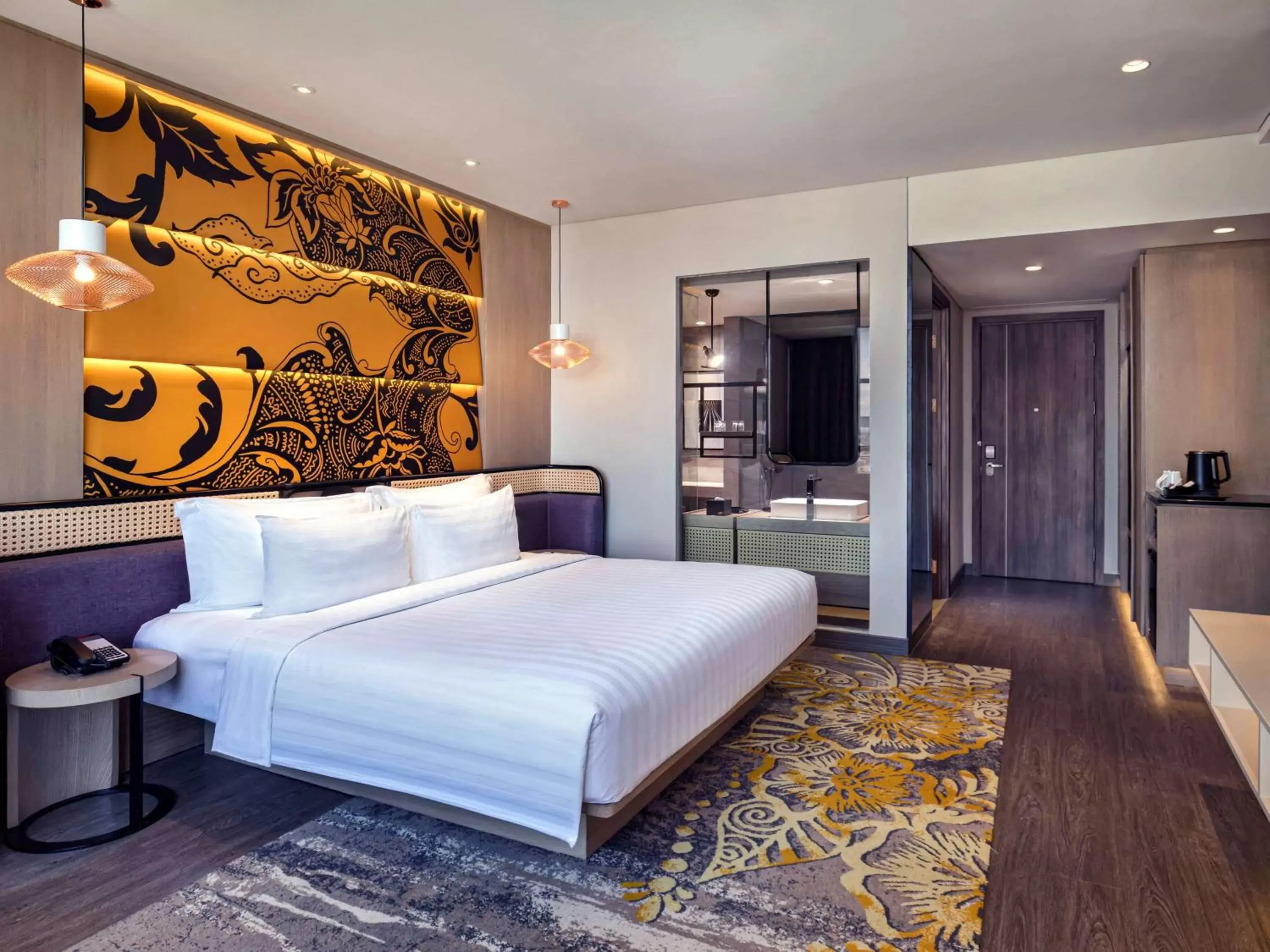 Bedroom, Bed in Grand Mercure Malang