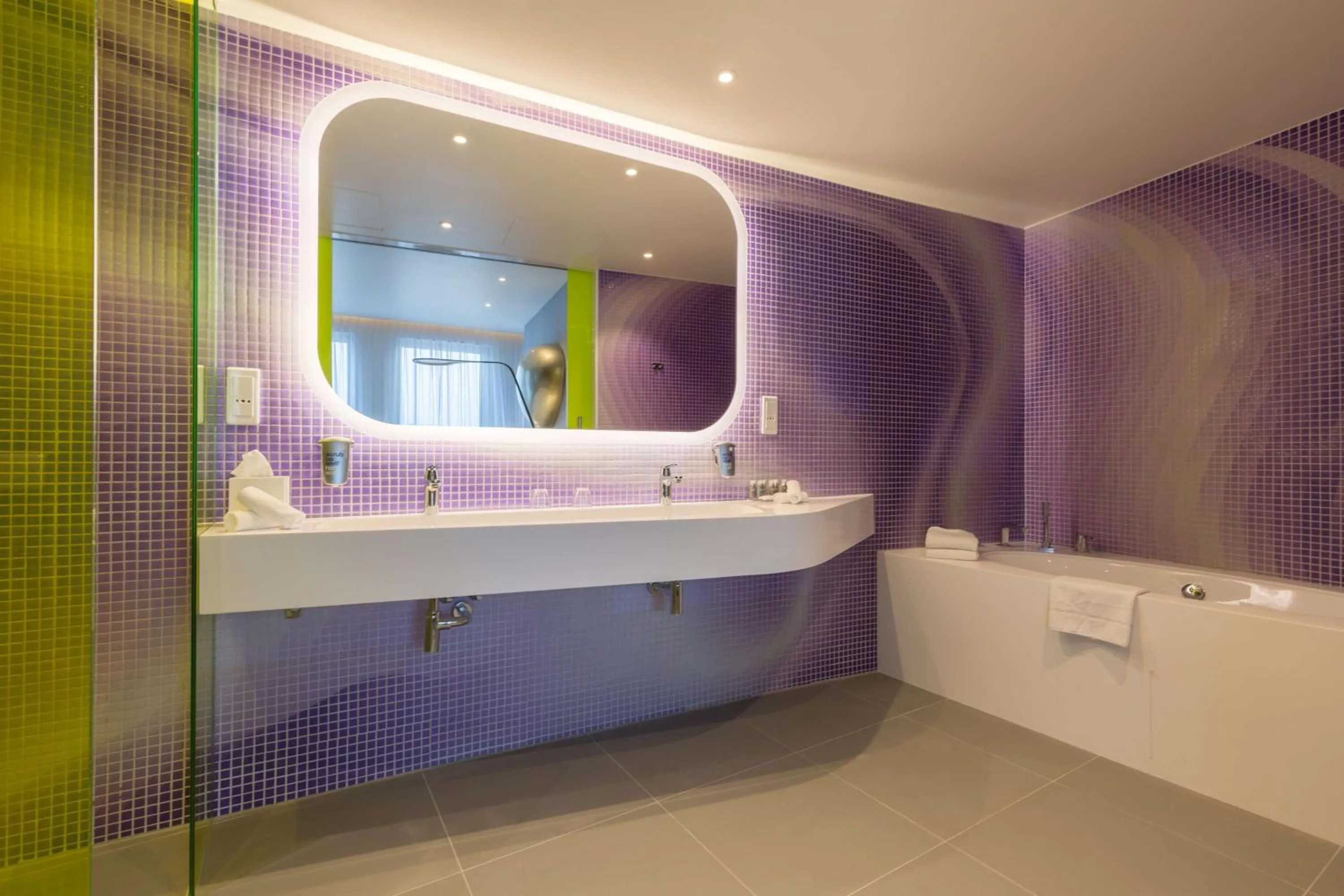 Bathroom in Park Inn by Radisson Amsterdam City West