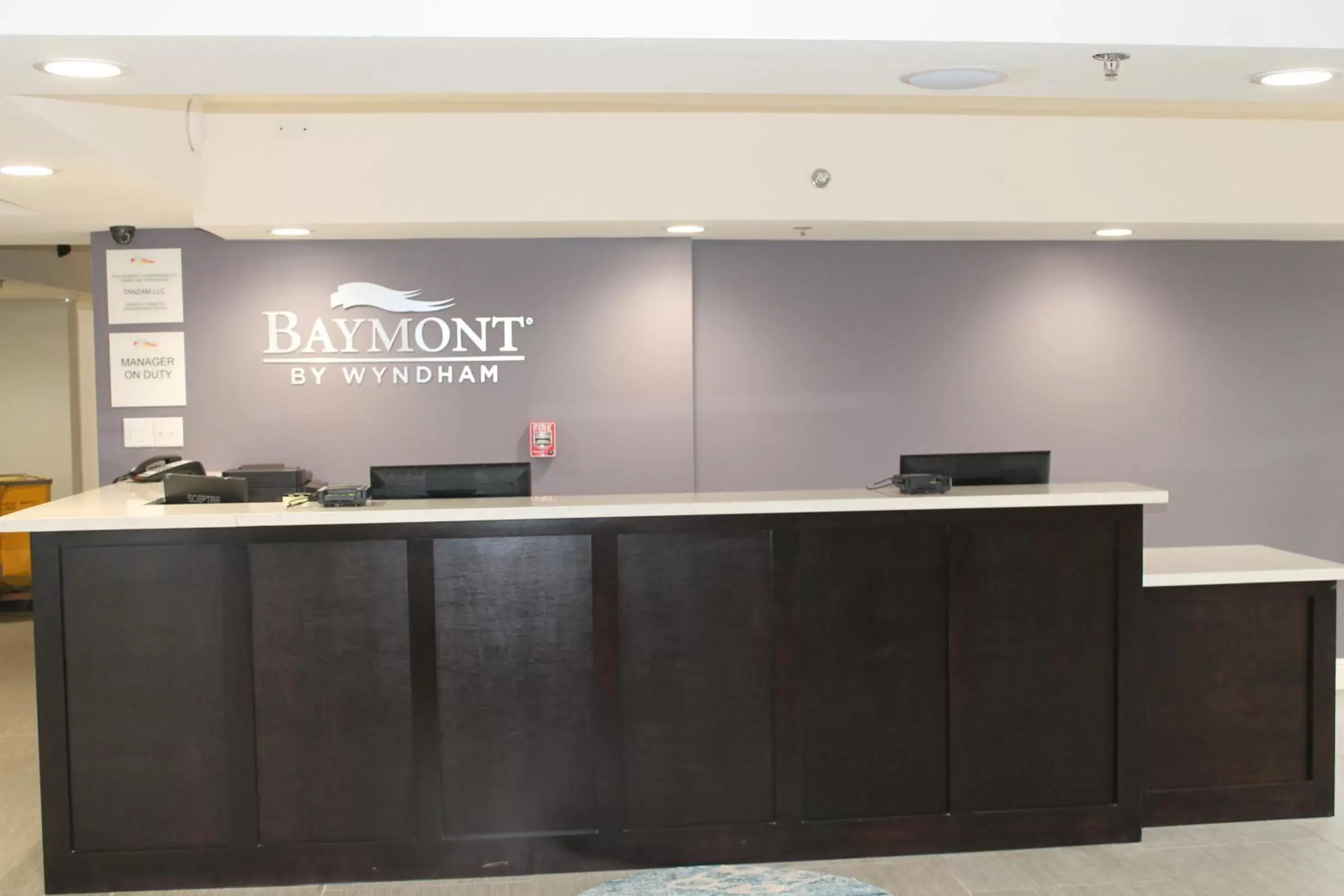 Property building, Lobby/Reception in Baymont Inn & Suites by Wyndham Hammond