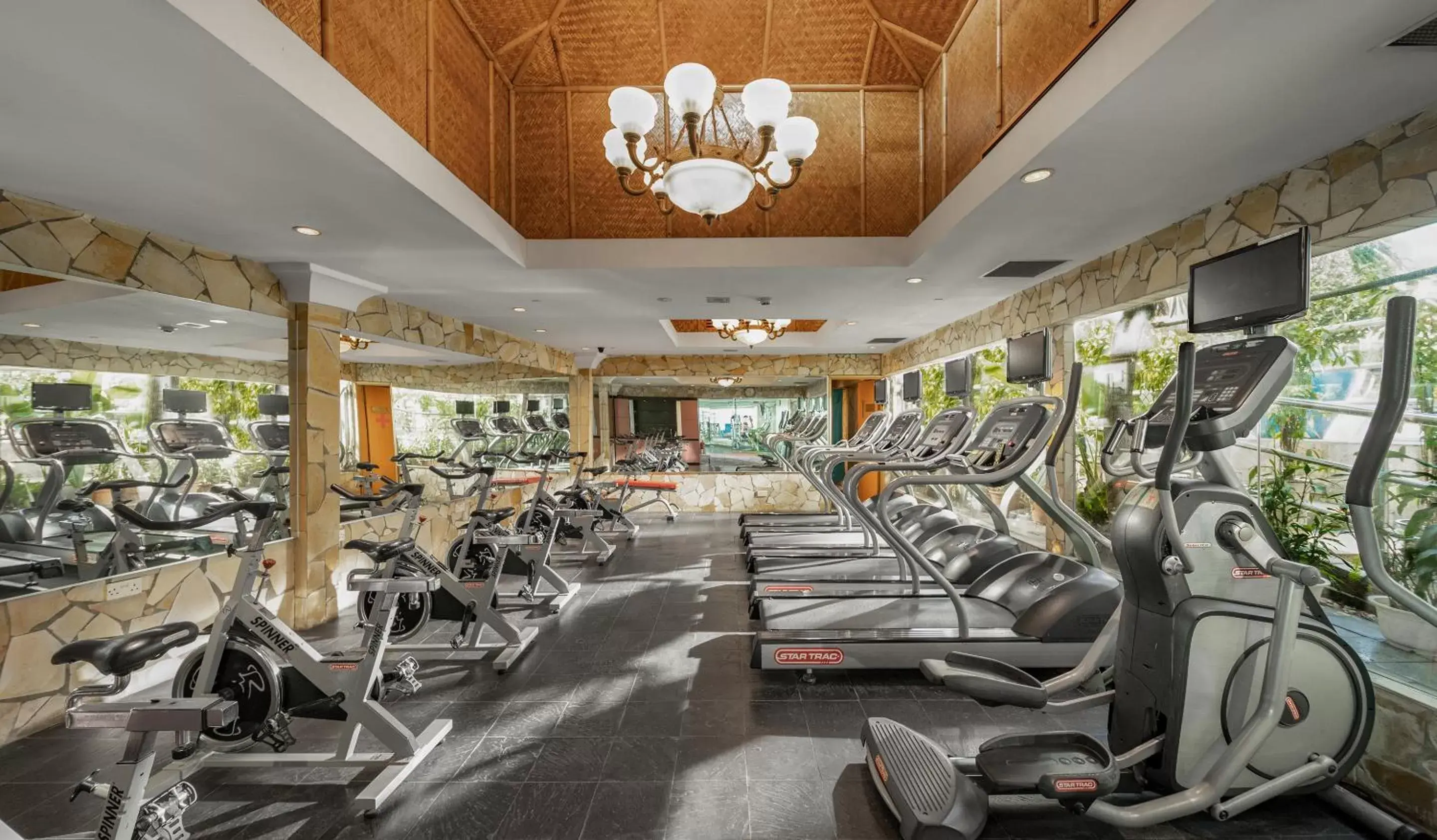 Fitness centre/facilities in Fortuna Hotel Hanoi Fitness centre/facilities in Fortuna Hotel Hanoi