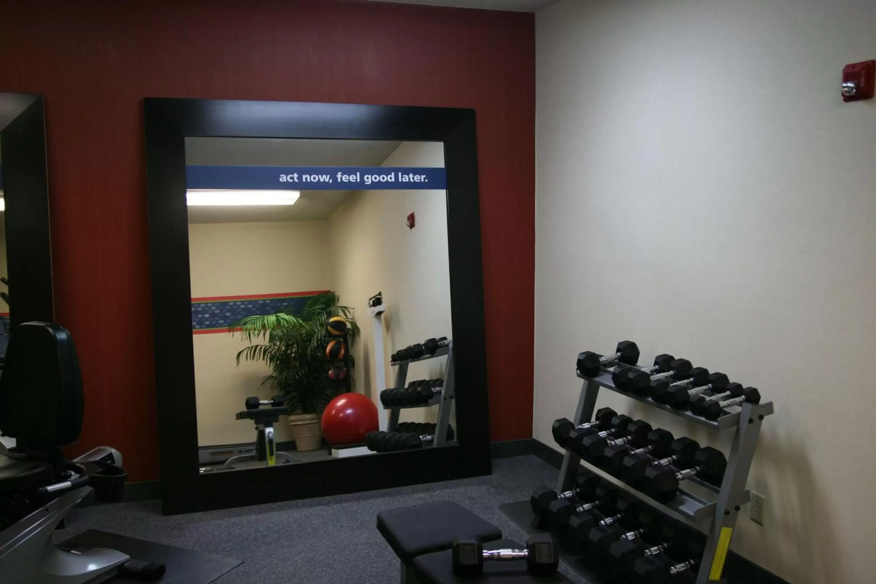 Fitness centre/facilities in Hampton Inn Niceville-Elgin Air Force Base Fitness centre/facilities in Hampton Inn Niceville-Elgin Air Force Base