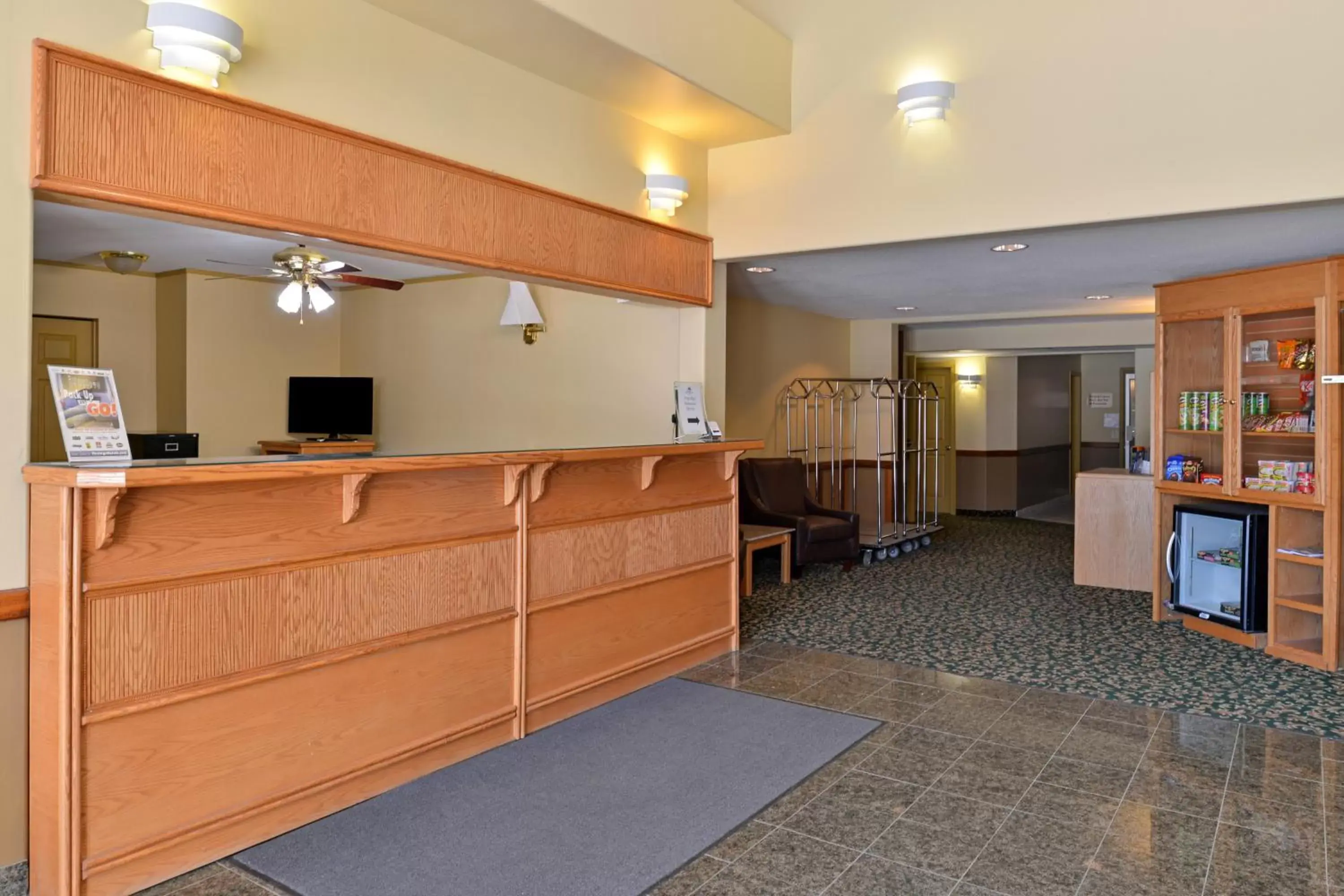 Lobby or reception in Canadas Best Value Inn Valemount Lobby or reception in Canadas Best Value Inn Valemount