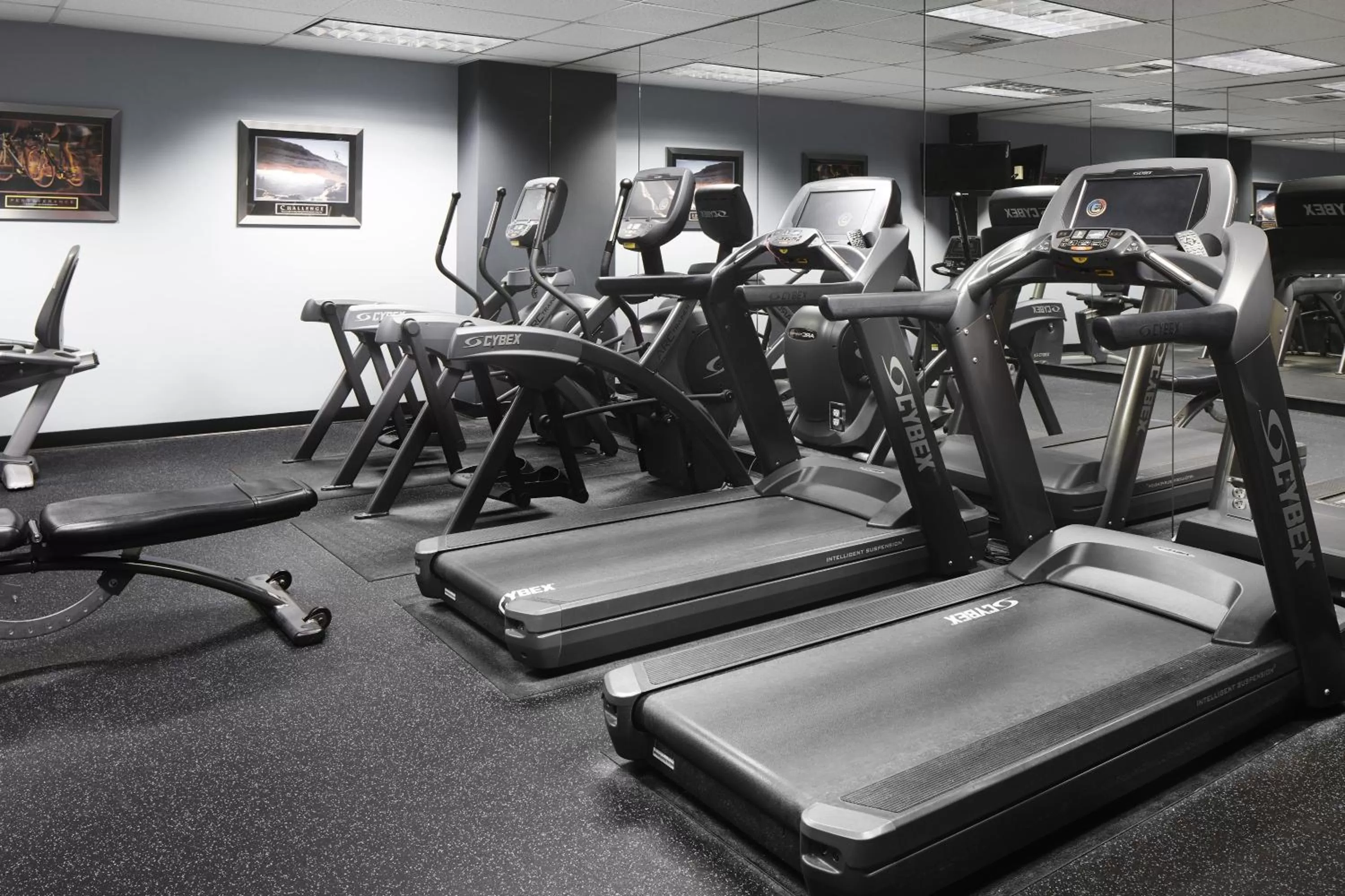 Fitness centre/facilities in Club Quarters Hotel Embarcadero, San Francisco