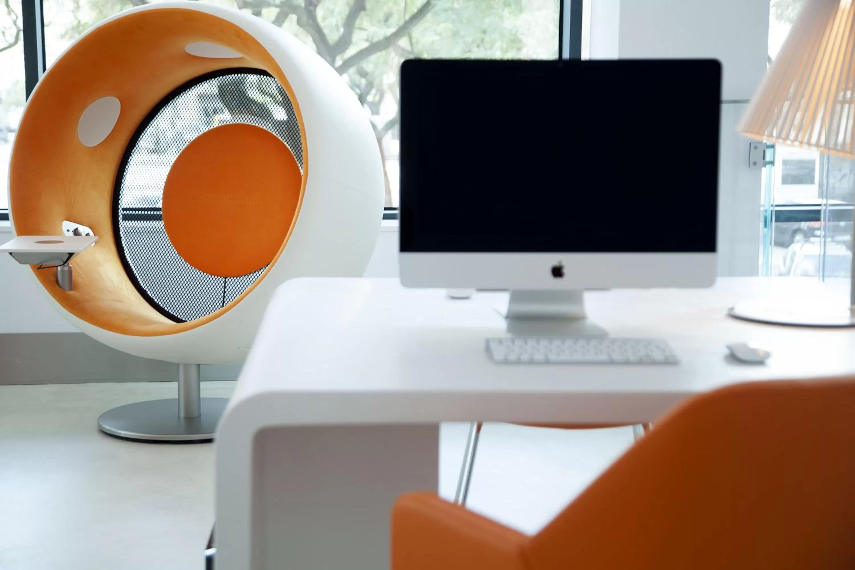 Lobby or reception in EVOLUTION Lisboa Hotel