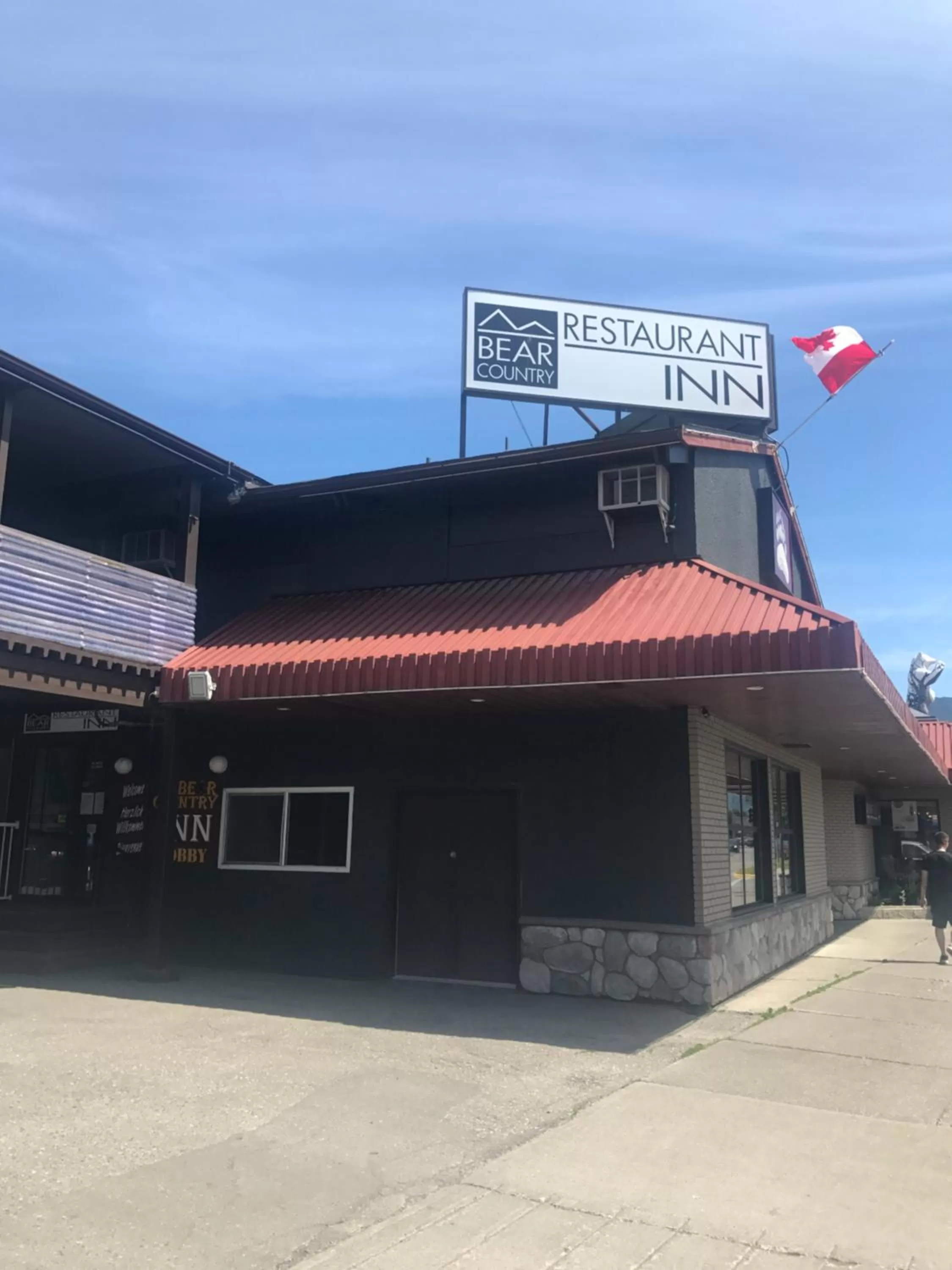 Property Building in Bear Country Inn