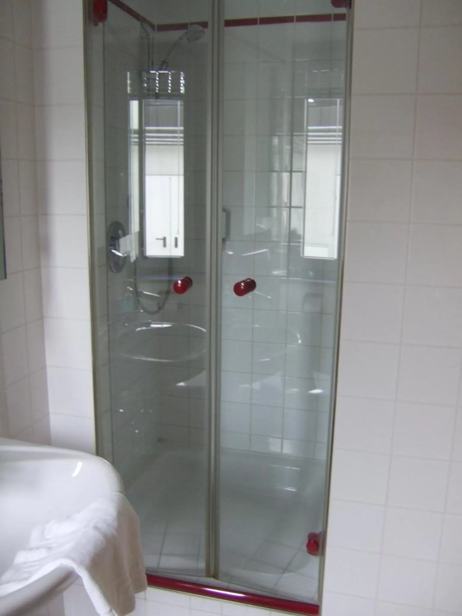 Shower in Kolping-Hotel