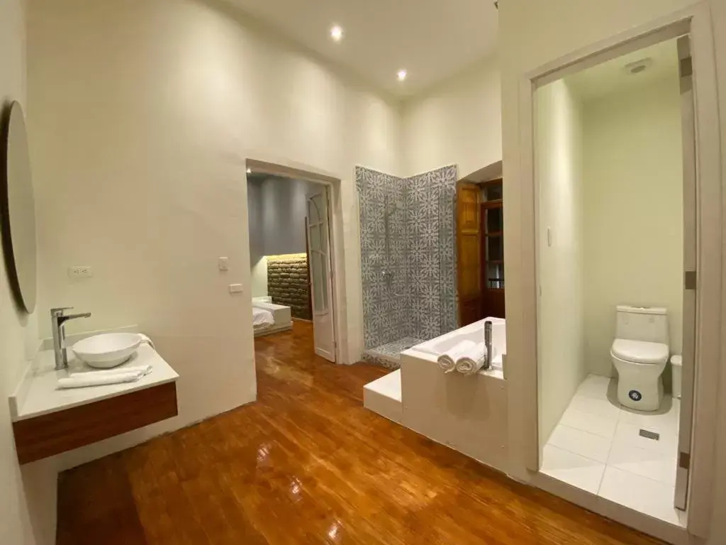 Deluxe Double Room with Balcony in CASA ANABELA HOTEL BOUTIQUE Deluxe Double Room with Balcony in CASA ANABELA HOTEL BOUTIQUE