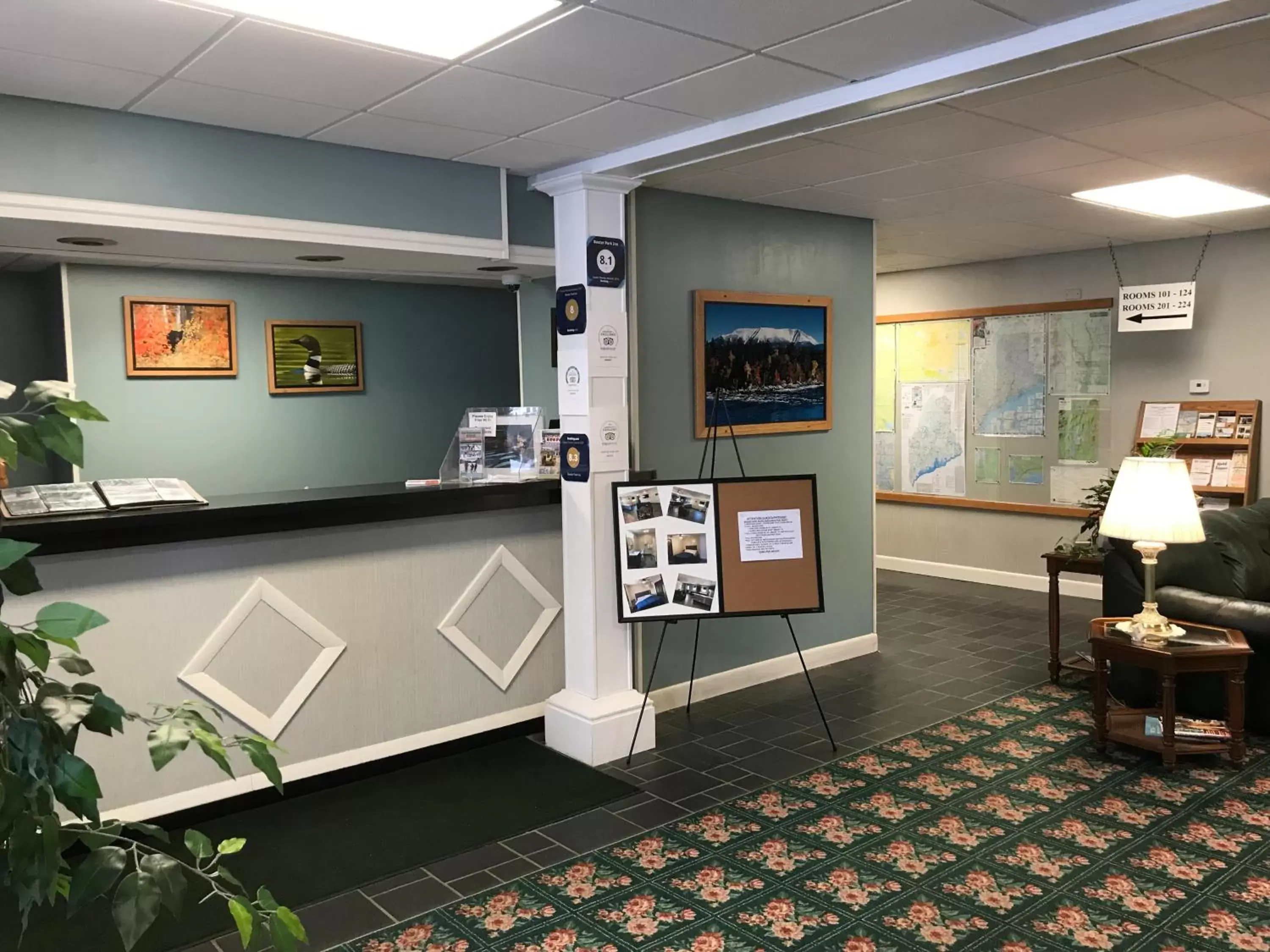 Lobby/Reception in Baxter Park Inn