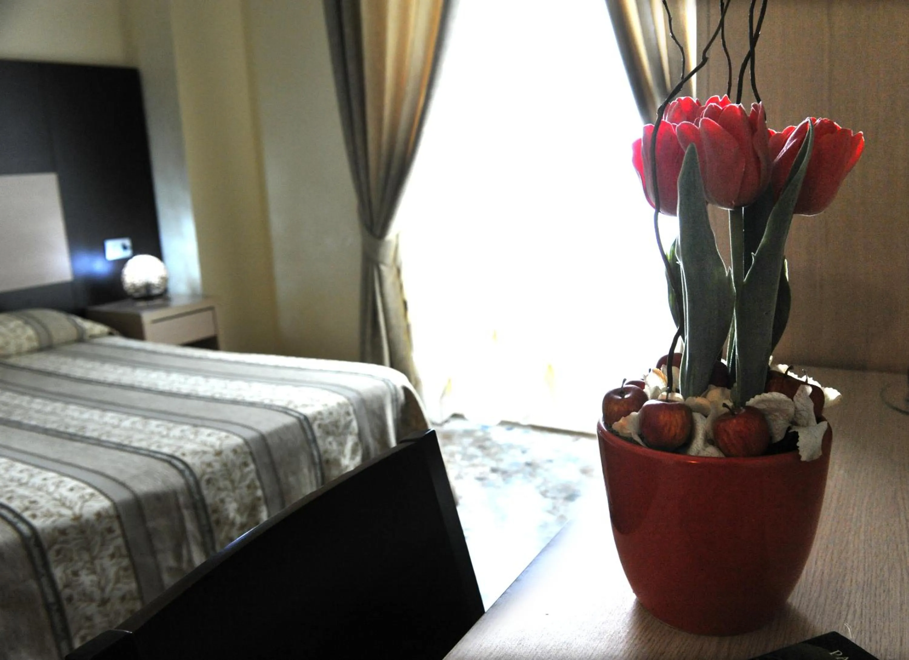 Bedroom, Bed in Hotel Gabbiano