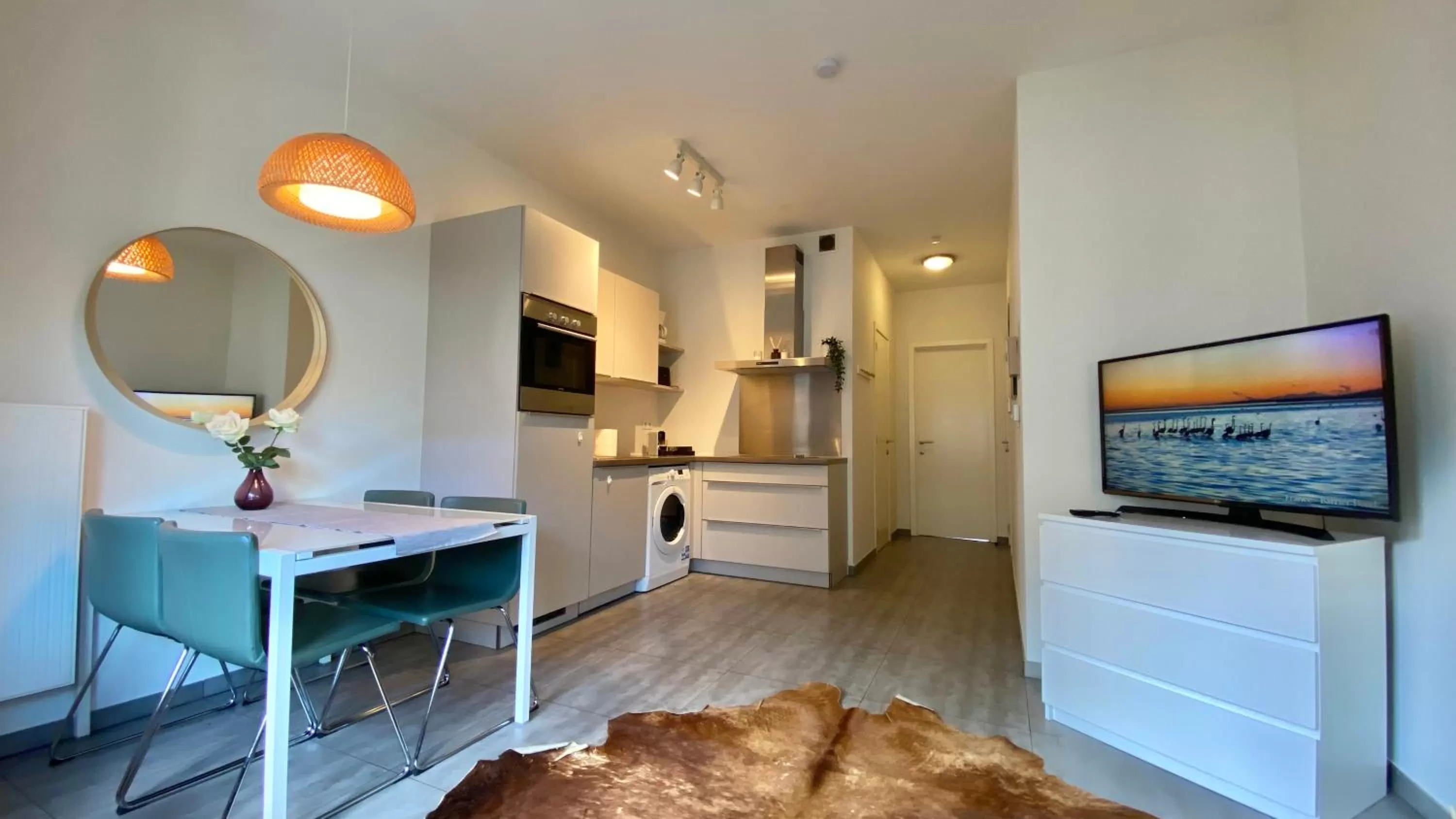 Living room in Oneluxstay Antwerp City Centre